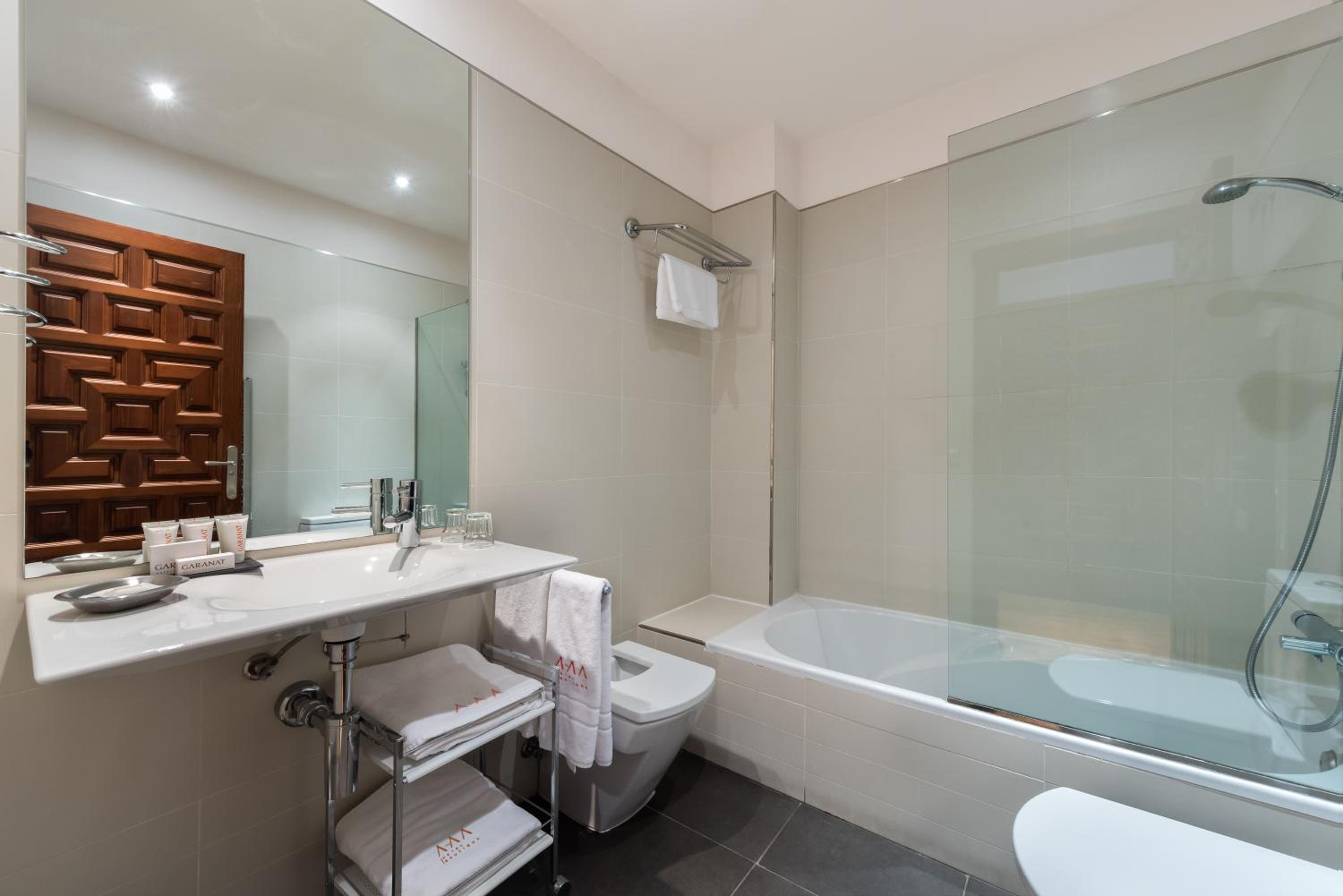 Triple Room (2 Adults + 1 Child)
