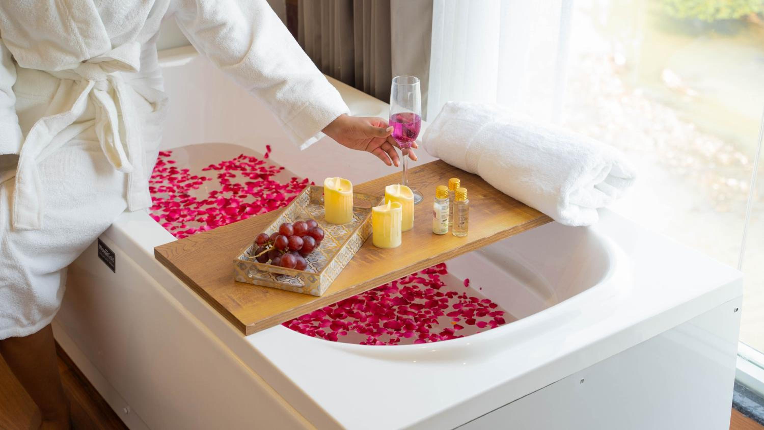 Deluxe Suite with Sea View