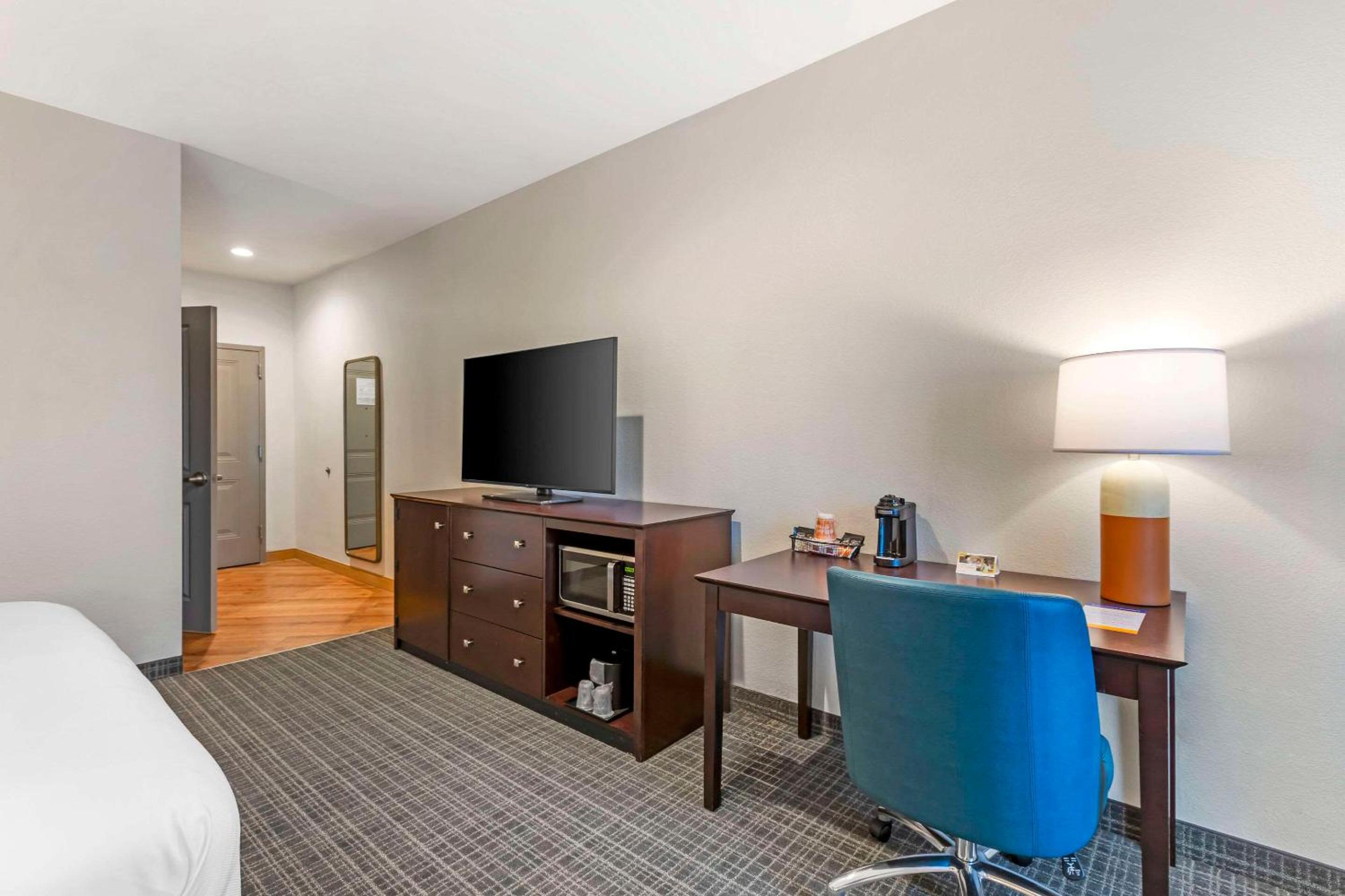 Standard Room J - Photo 1