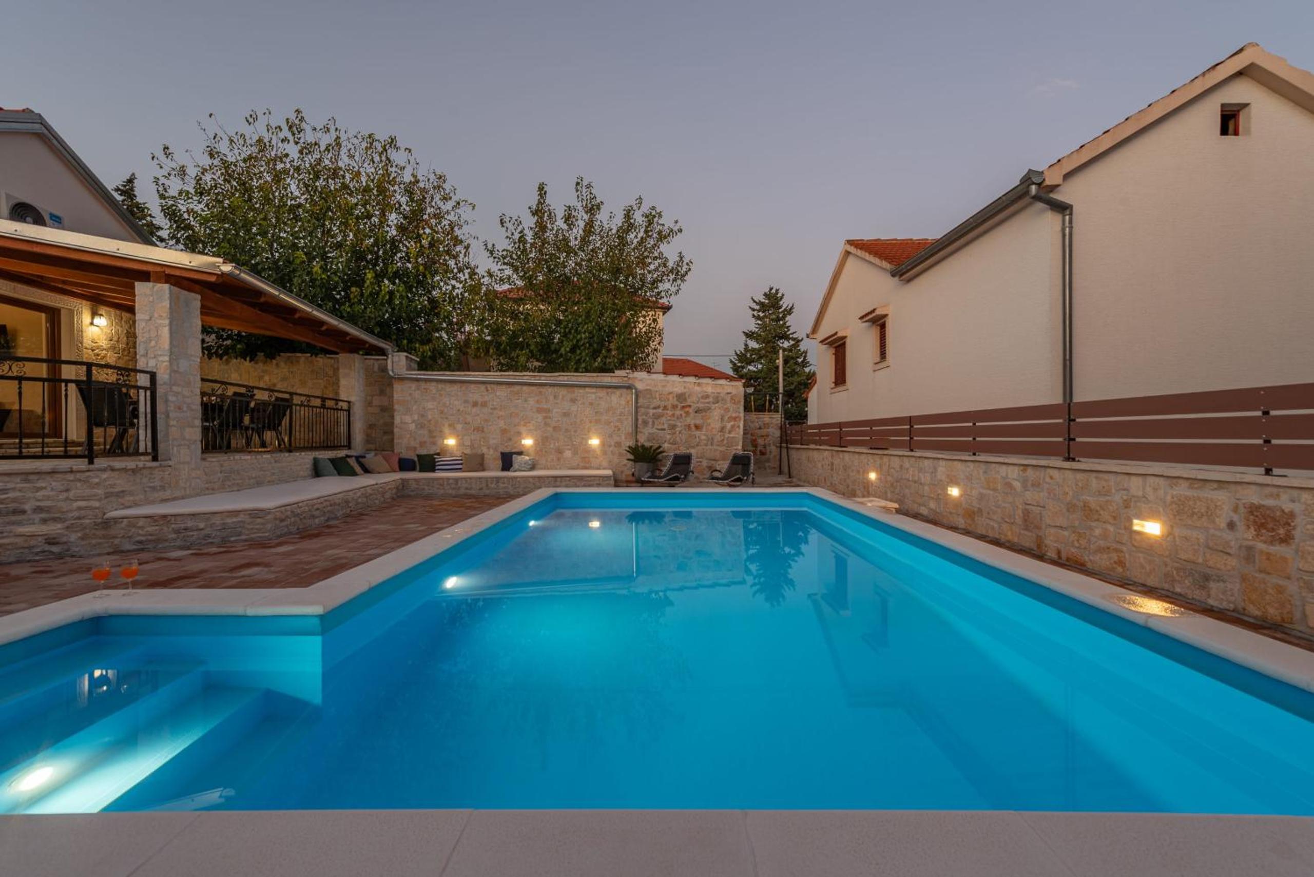 Villa With Private Pool photo 2
