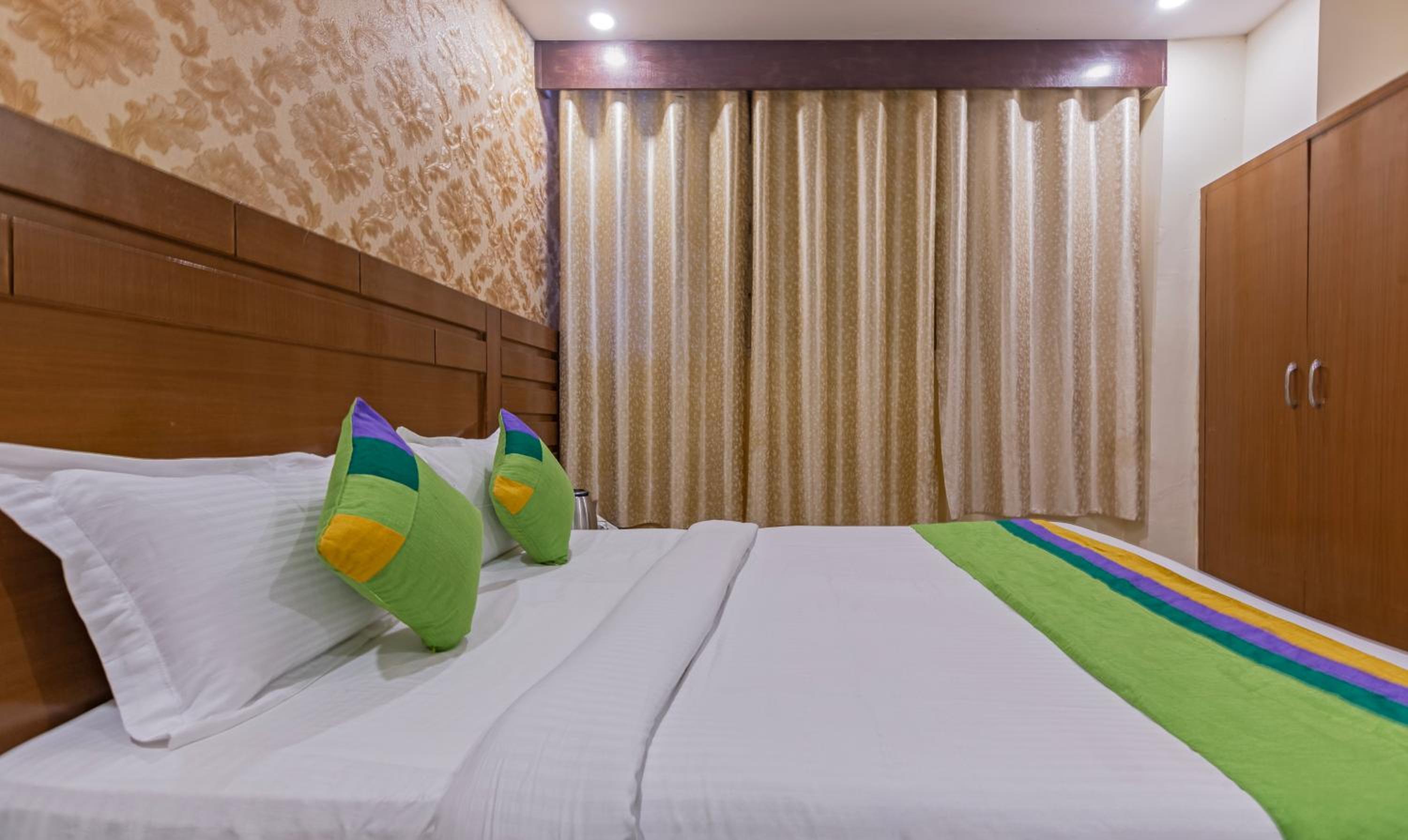Economy Double Room photo 3