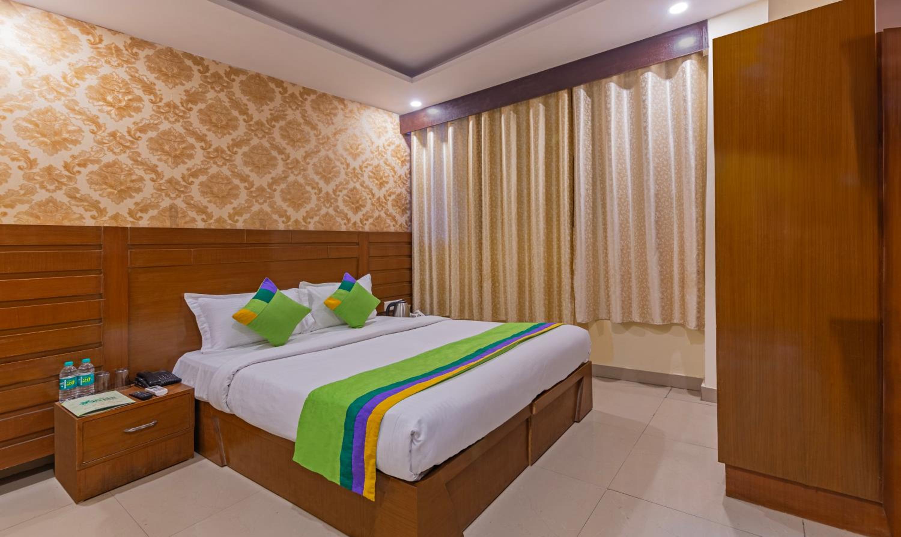 Economy Double Room photo 2
