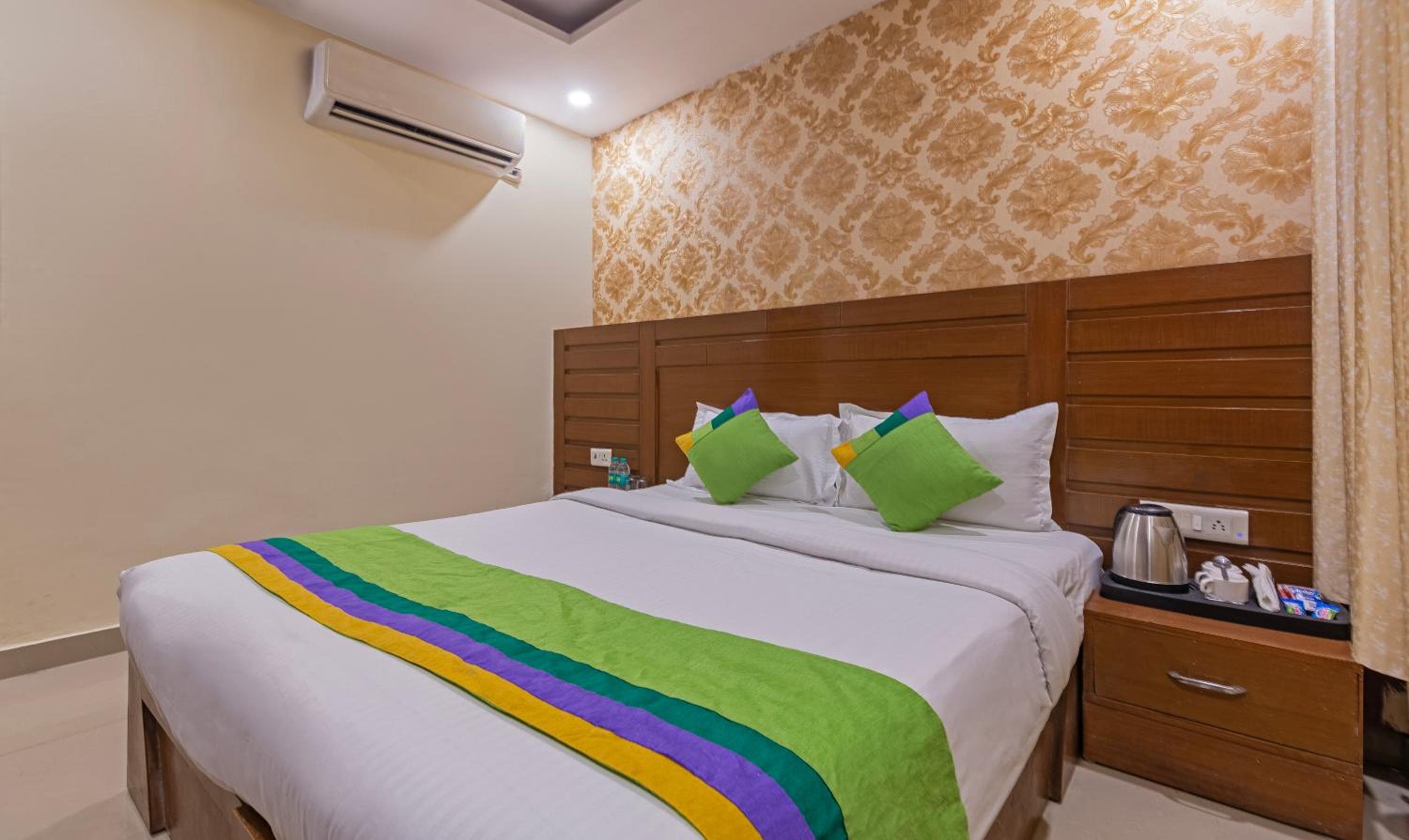 Economy Double Room photo 1