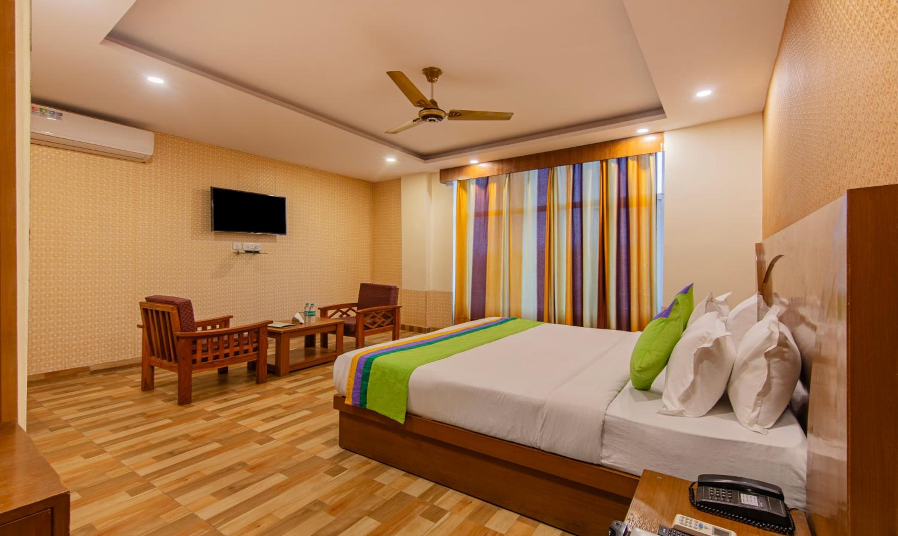 Deluxe Double Room photo 3