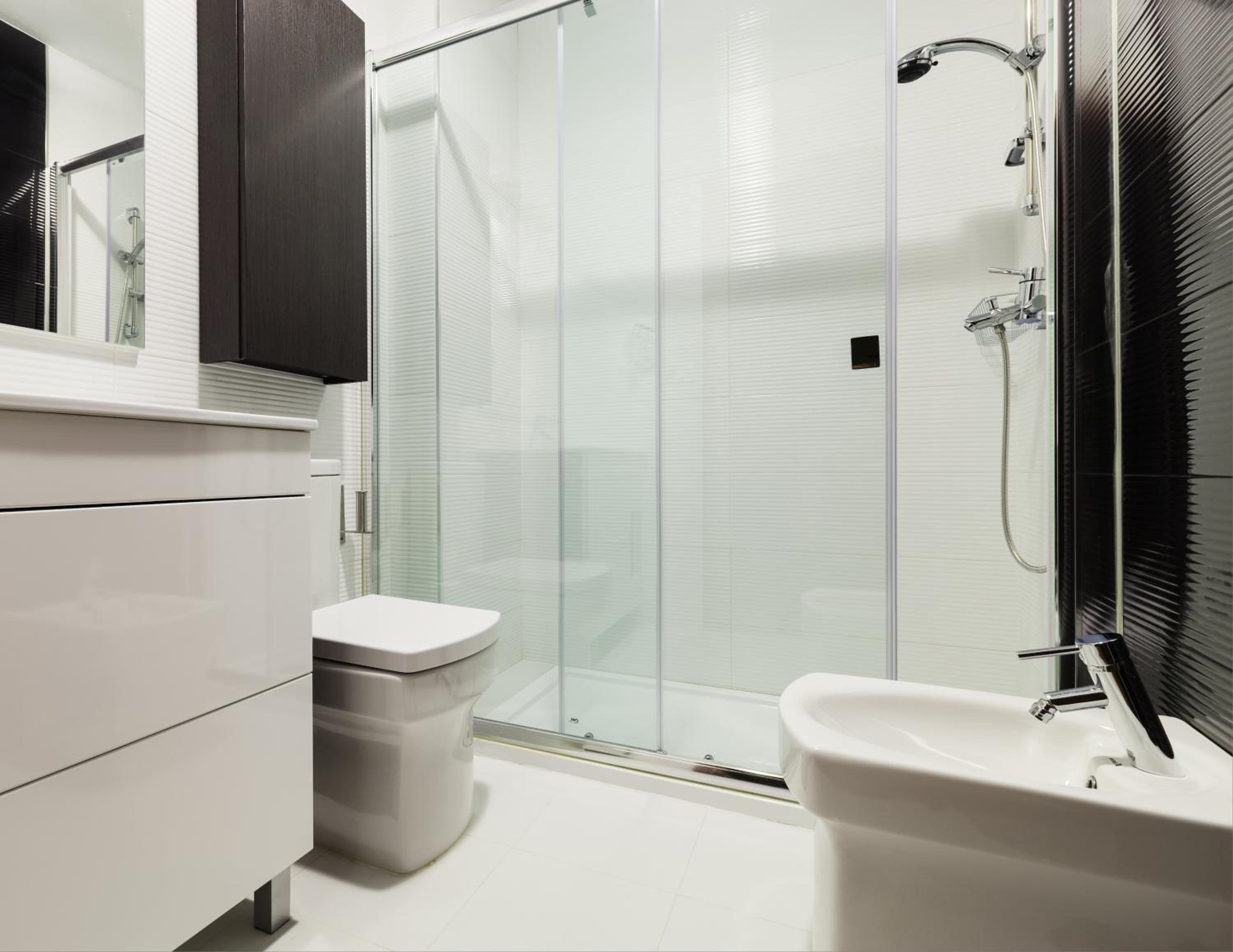Double Room with Private Bathroom - Photo 8