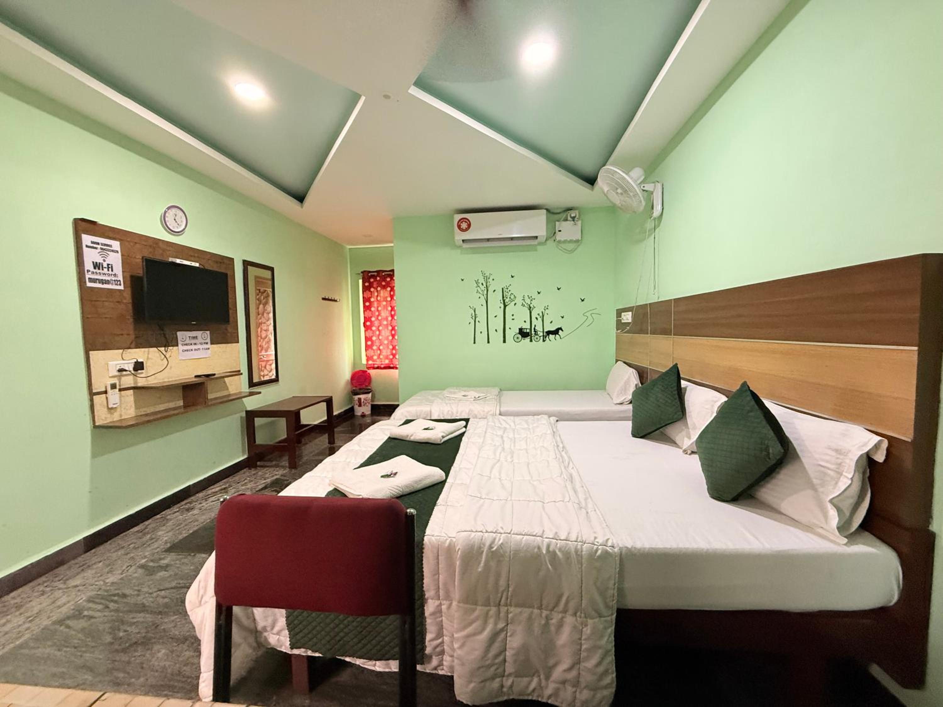 Deluxe Triple Room