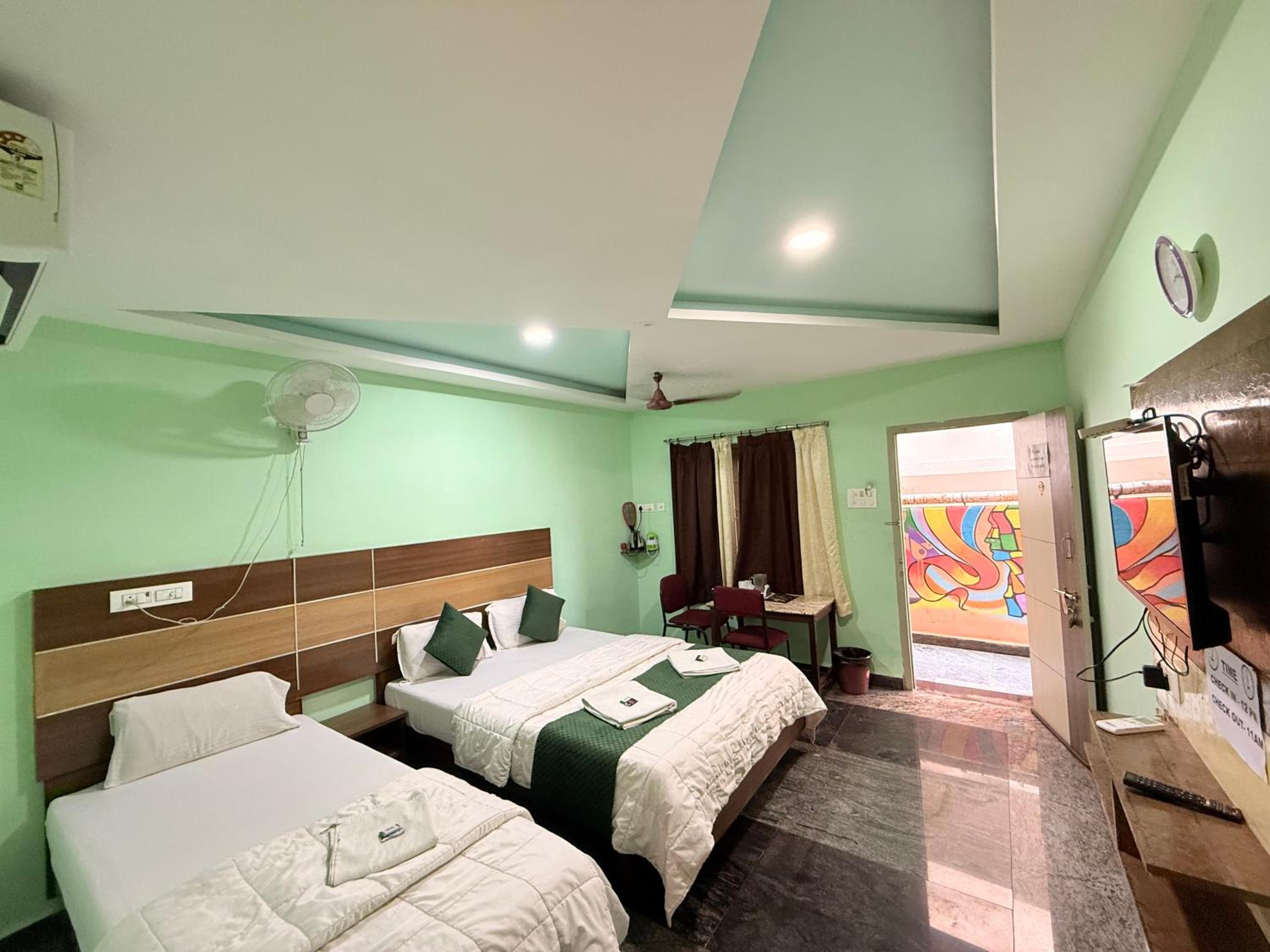 Standard Suite photo 1