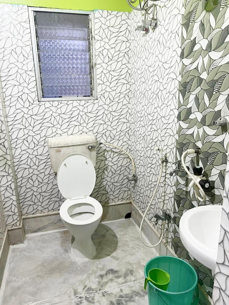Standard Double Room with Fan photo 3