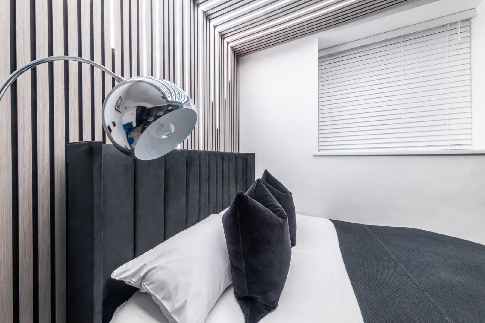 Double Room with Shared Toilet