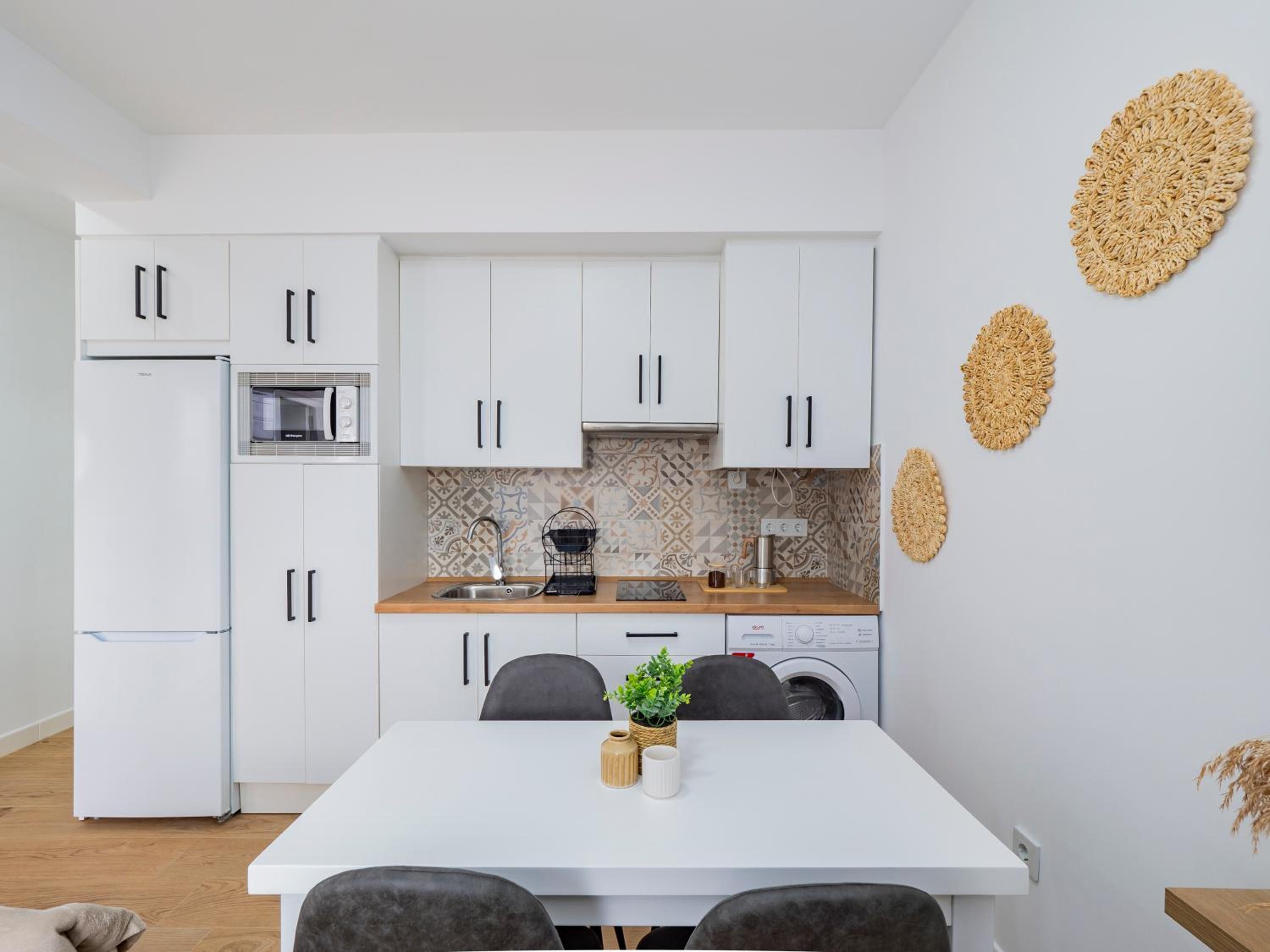 One-Bedroom Apartment with Sea View and Terrace