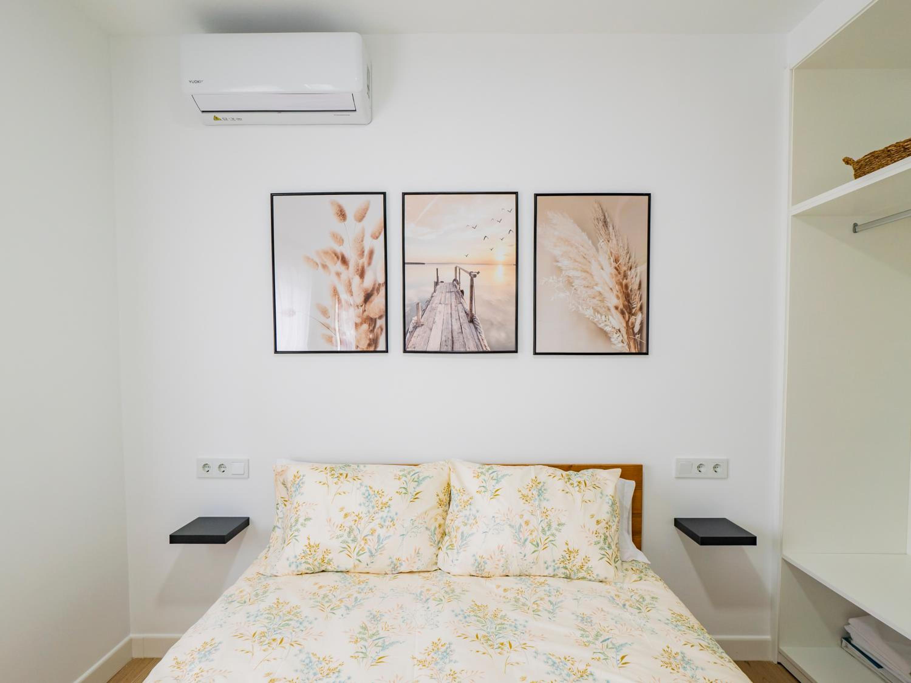One-Bedroom Apartment with Sea View and Terrace