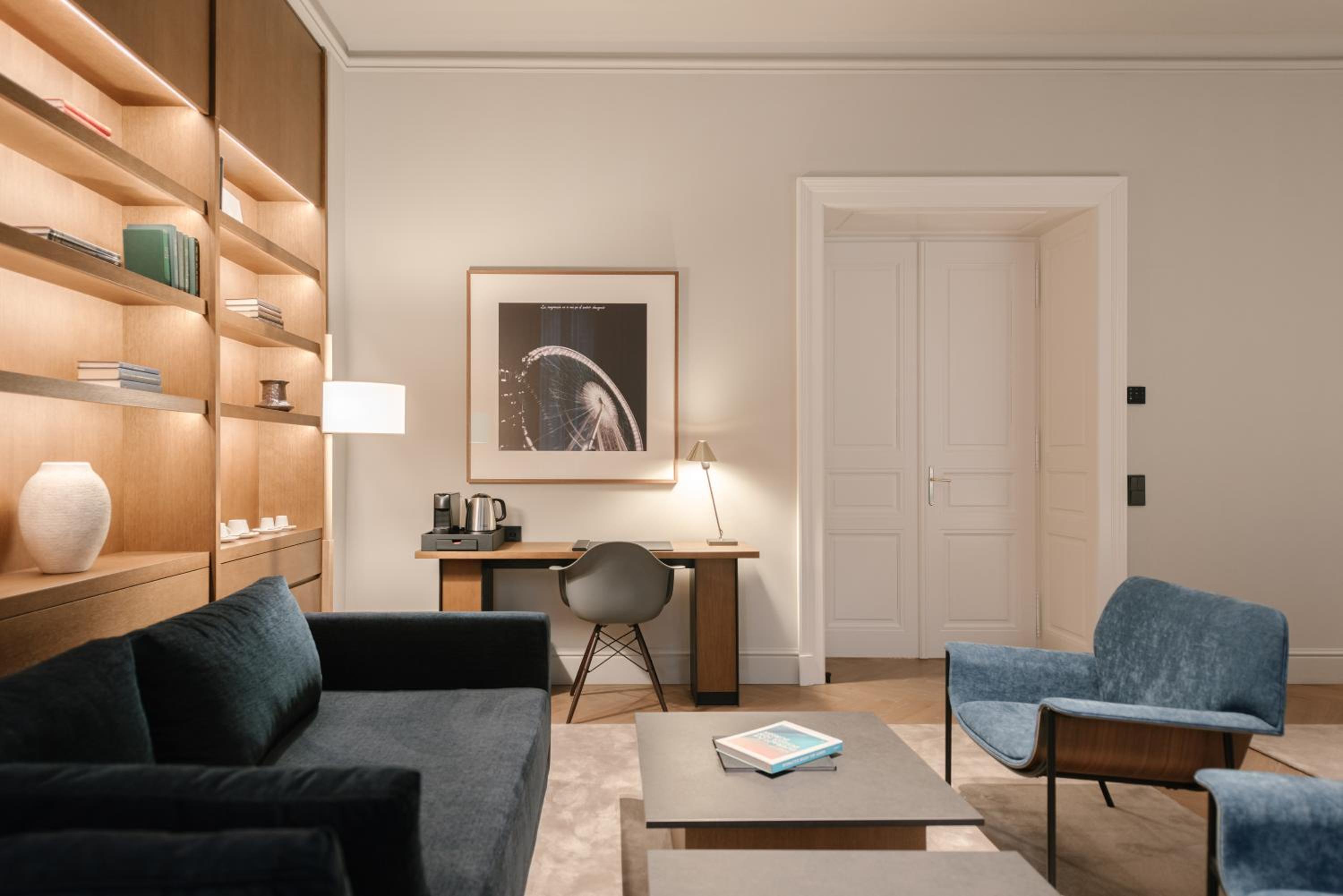 Deluxe Suite