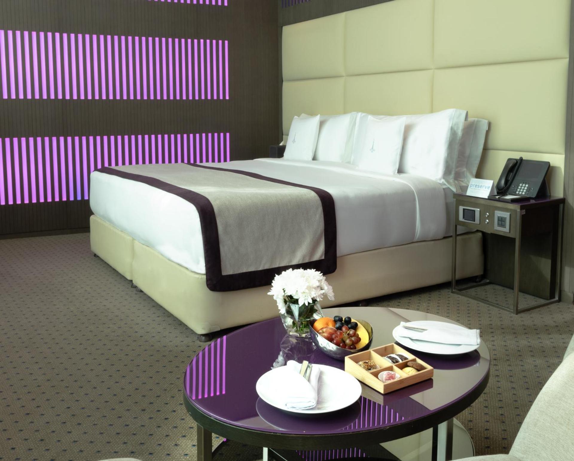 Premium Double or Twin Room - Photo 4