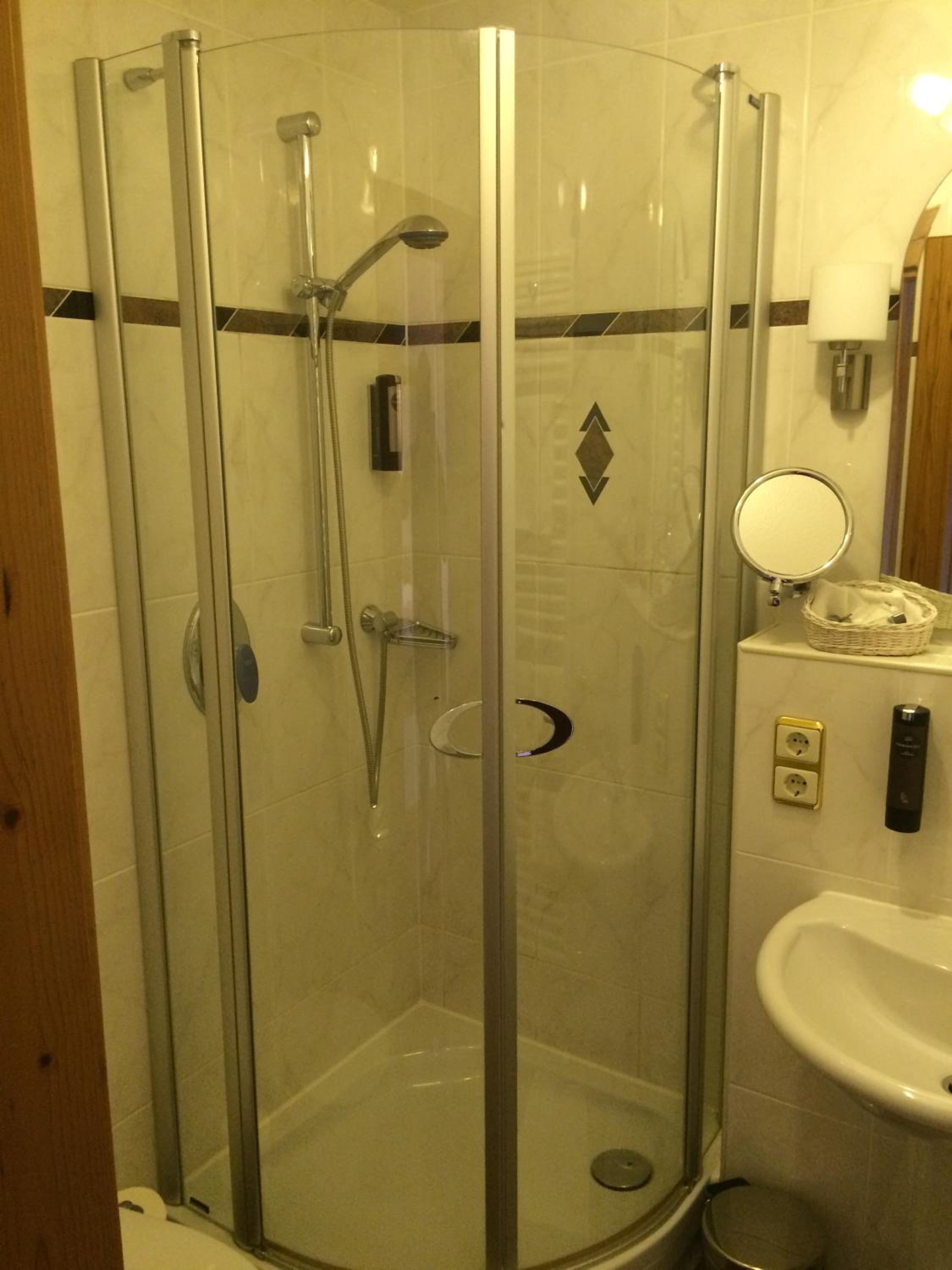 Classic Double Room with Balcony photo 2