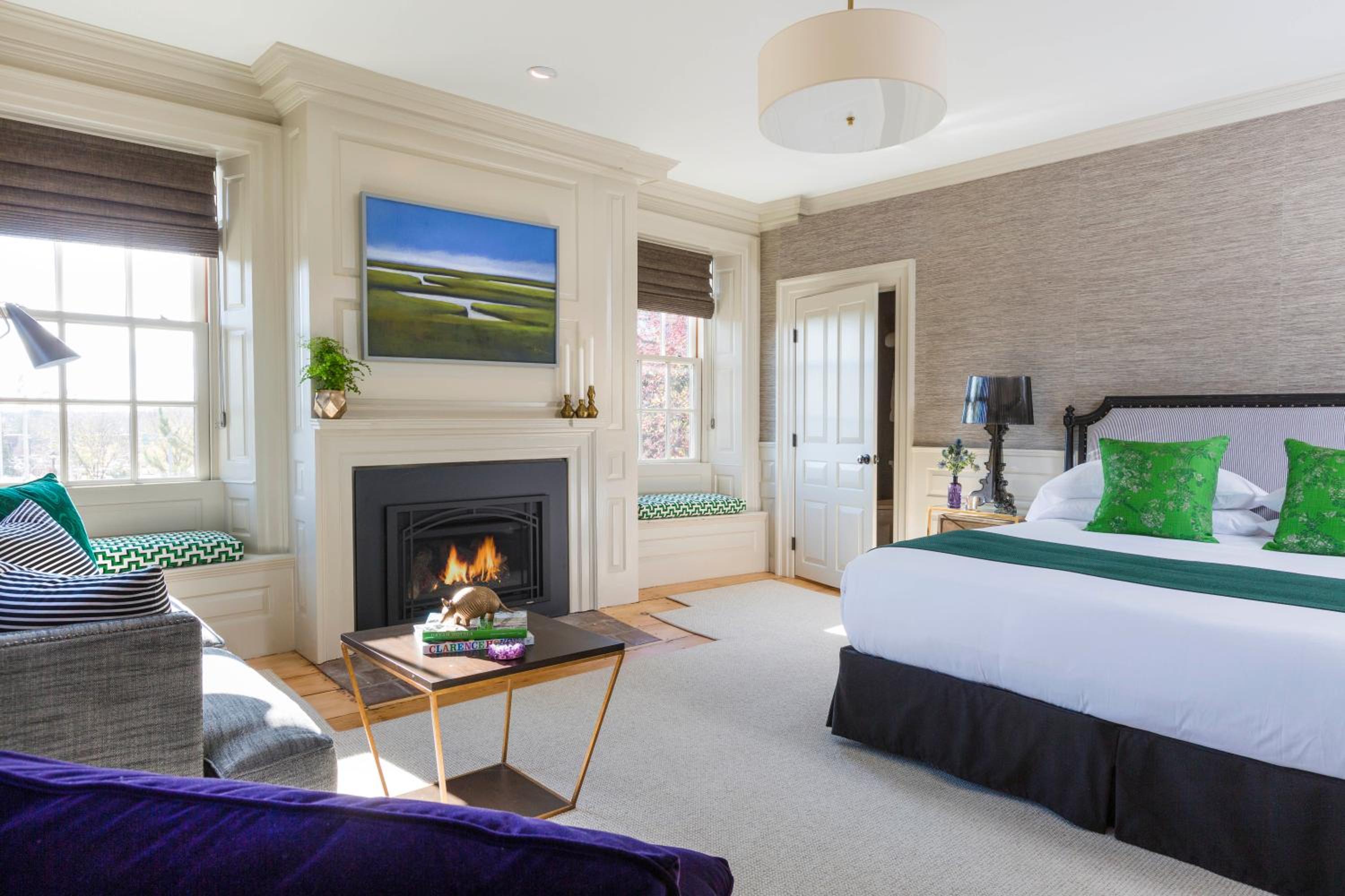 Deluxe Double Room with Extra Bed photo 3