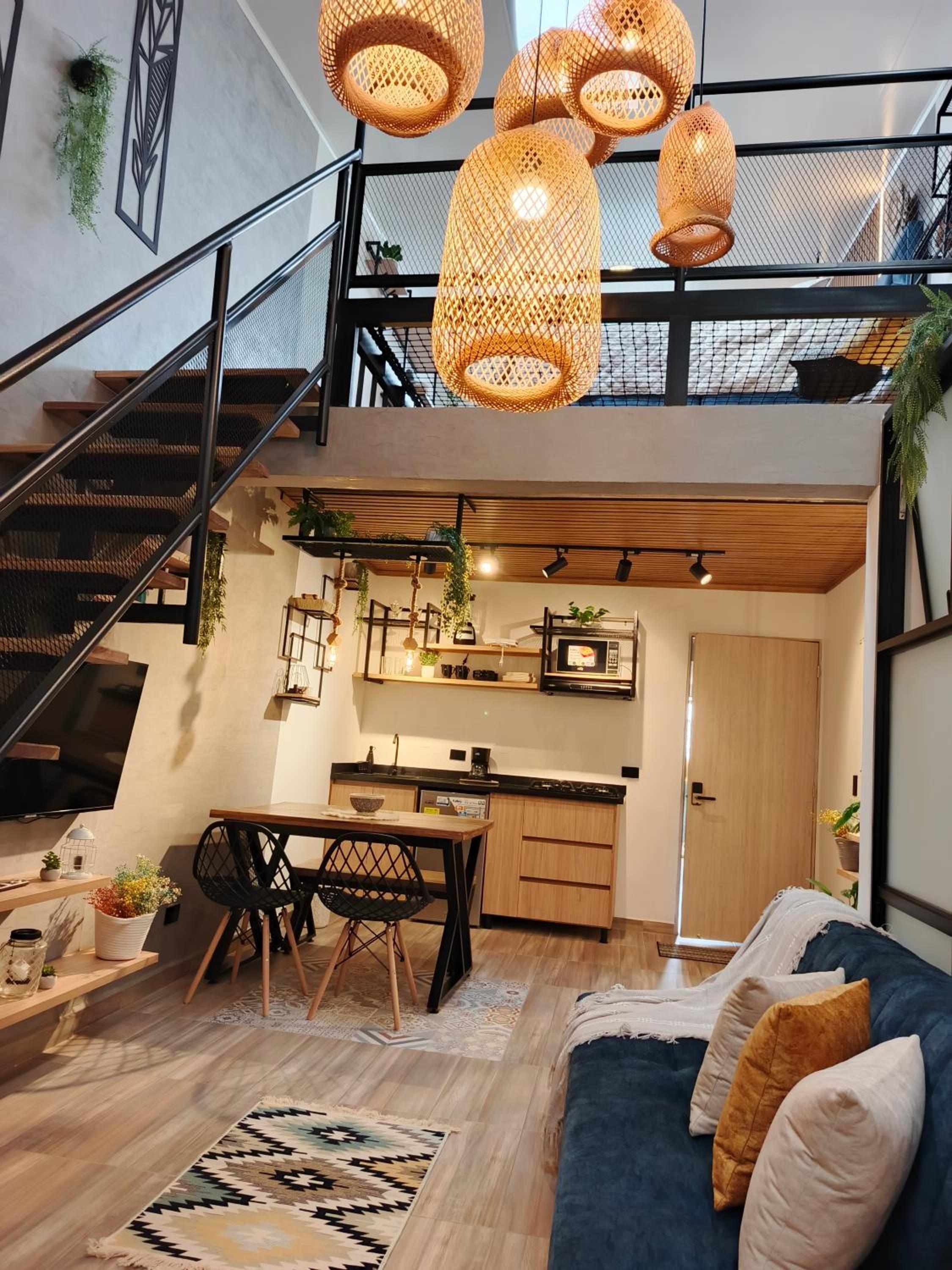 One-bedroom Loft Apartment
