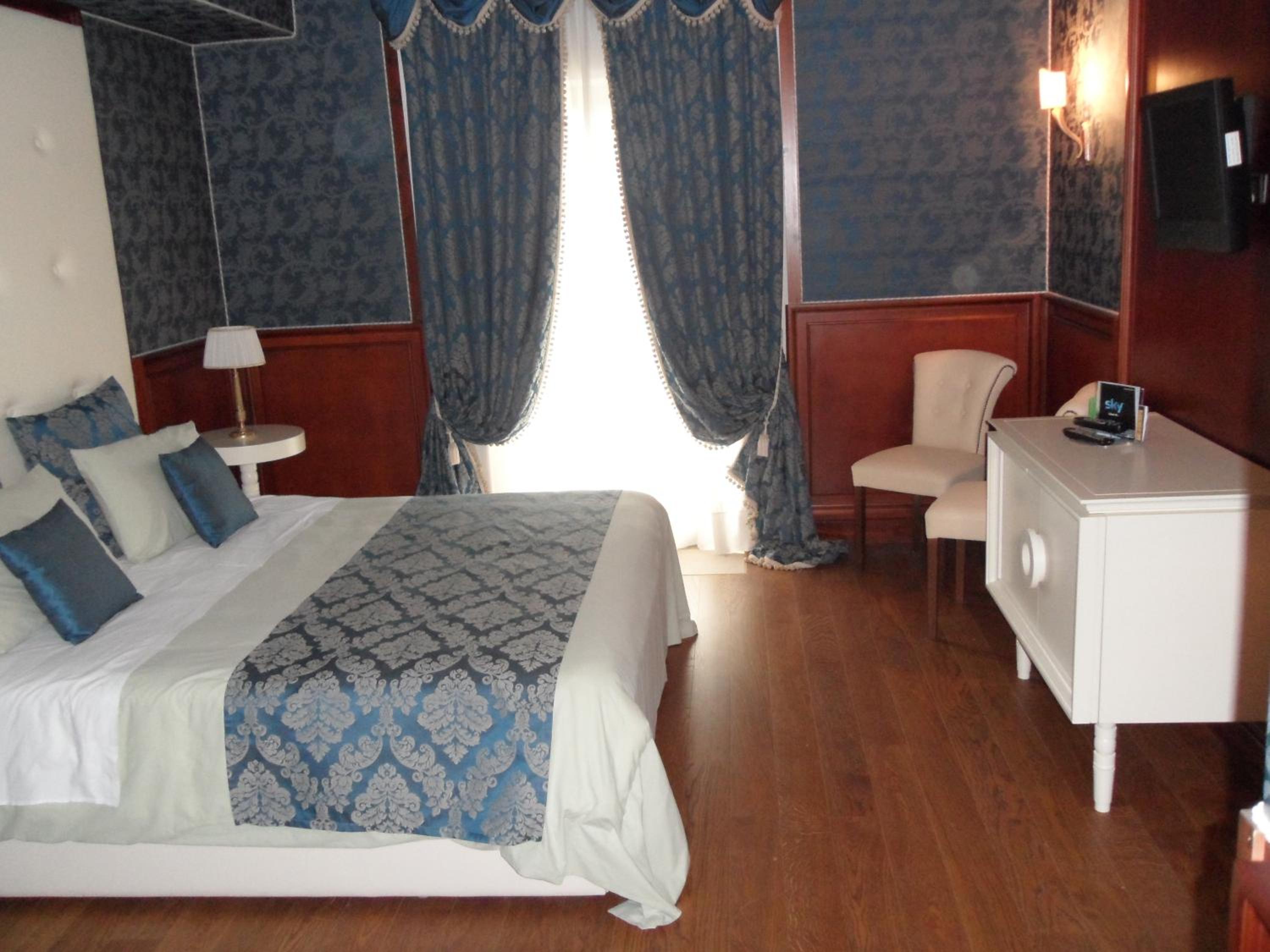 Double Room - Photo 1