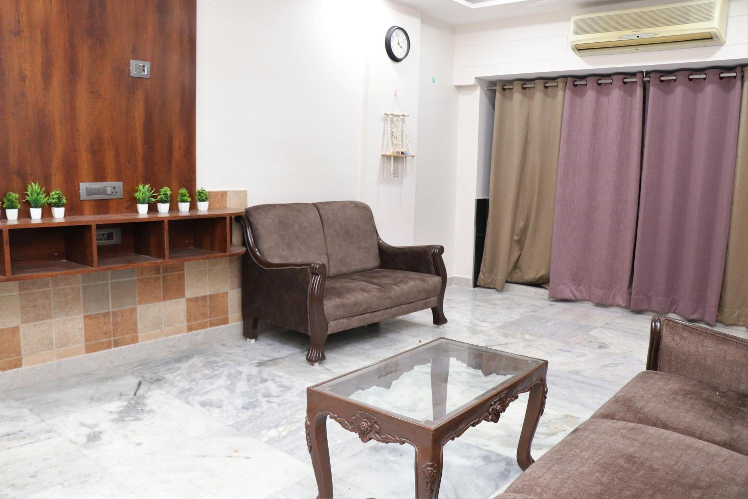 Two-Bedroom Deluxe Apartment