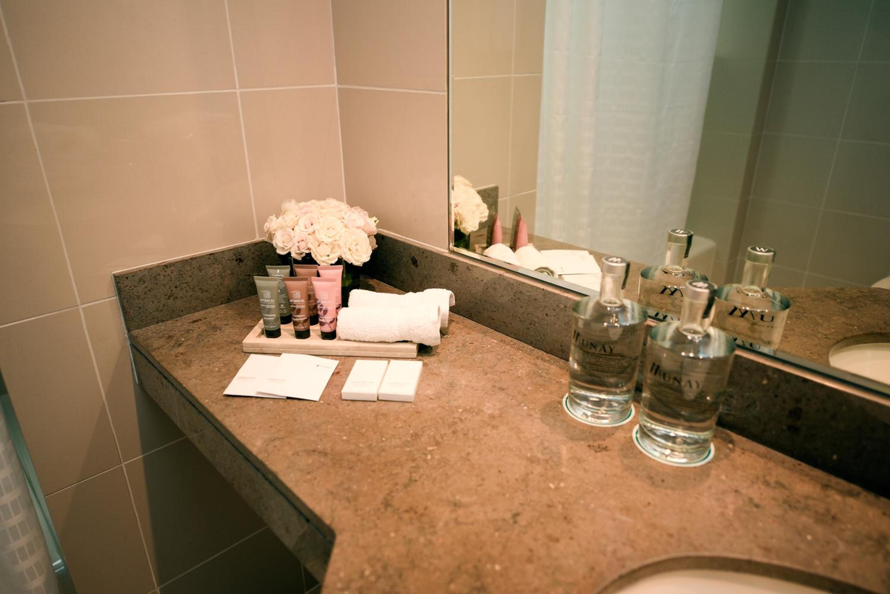 Executive Twin Suite photo 3