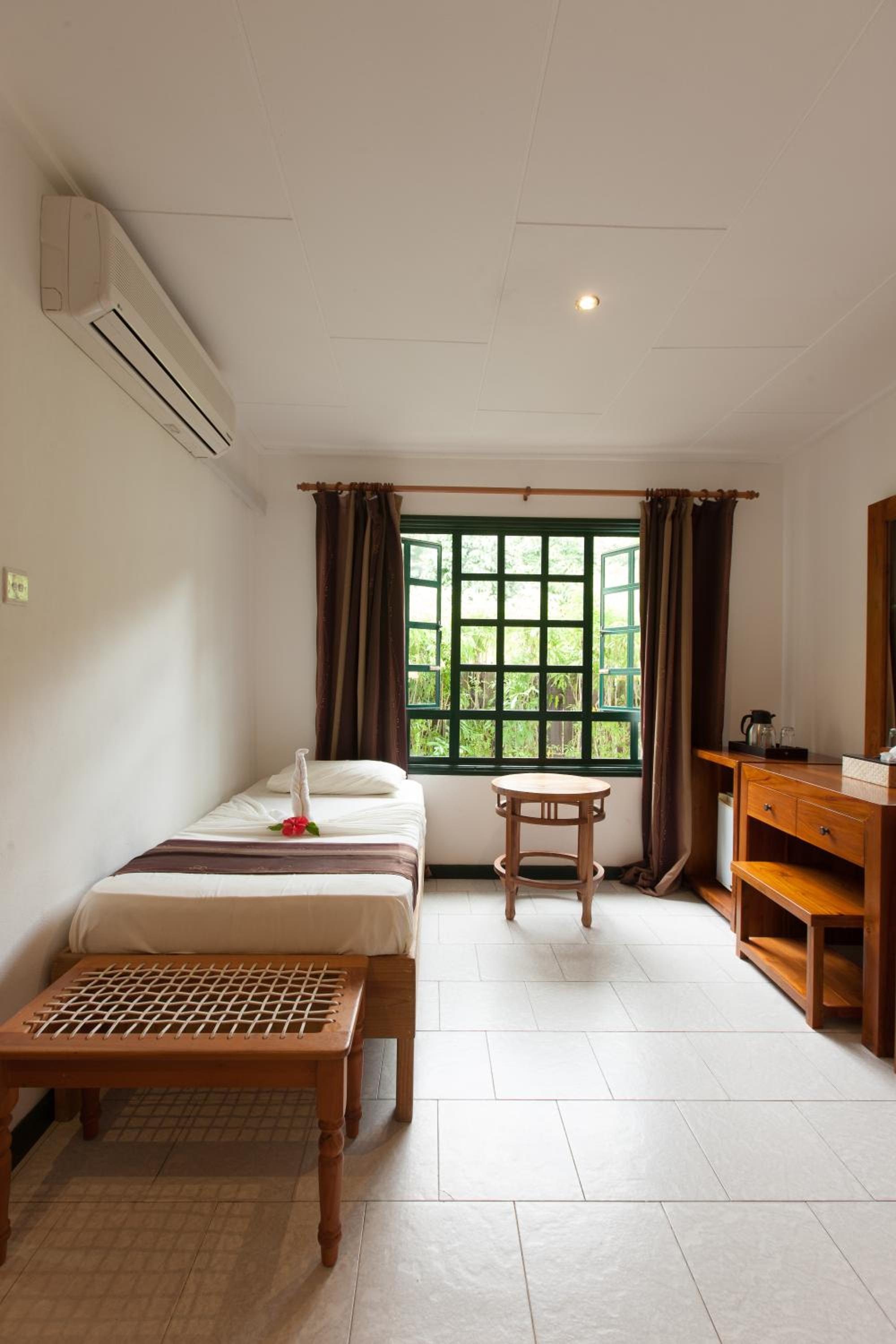 Budget Double Room photo 3