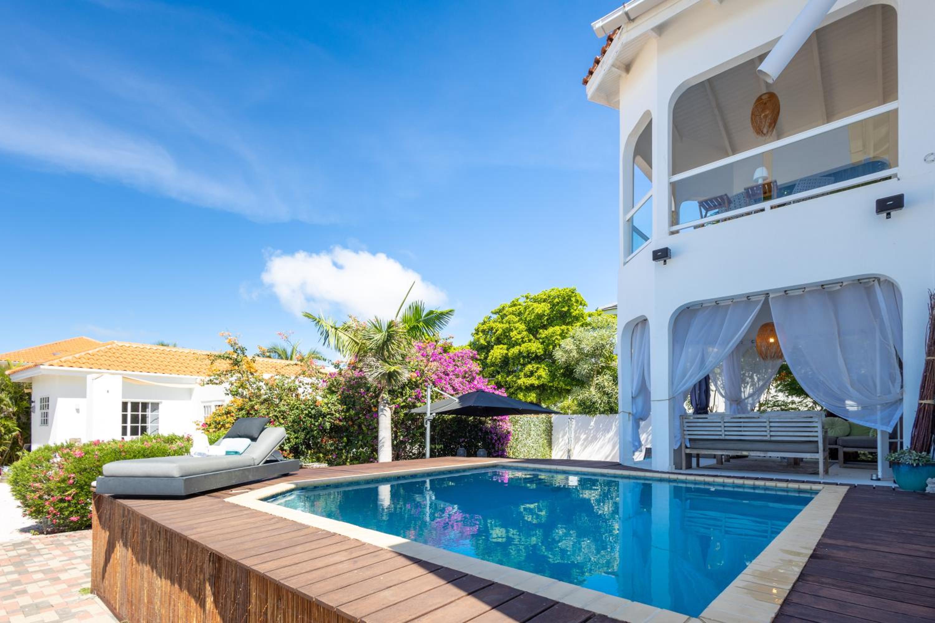 Two-Bedroom Apartment with Private Pool photo 2