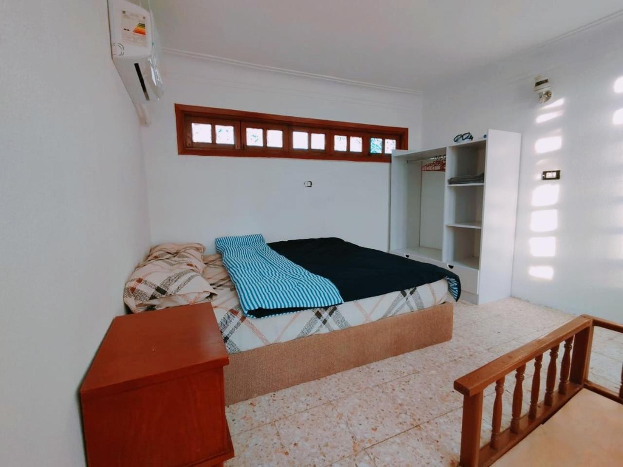One-Bedroom Apartment - Oceanfront photo 2