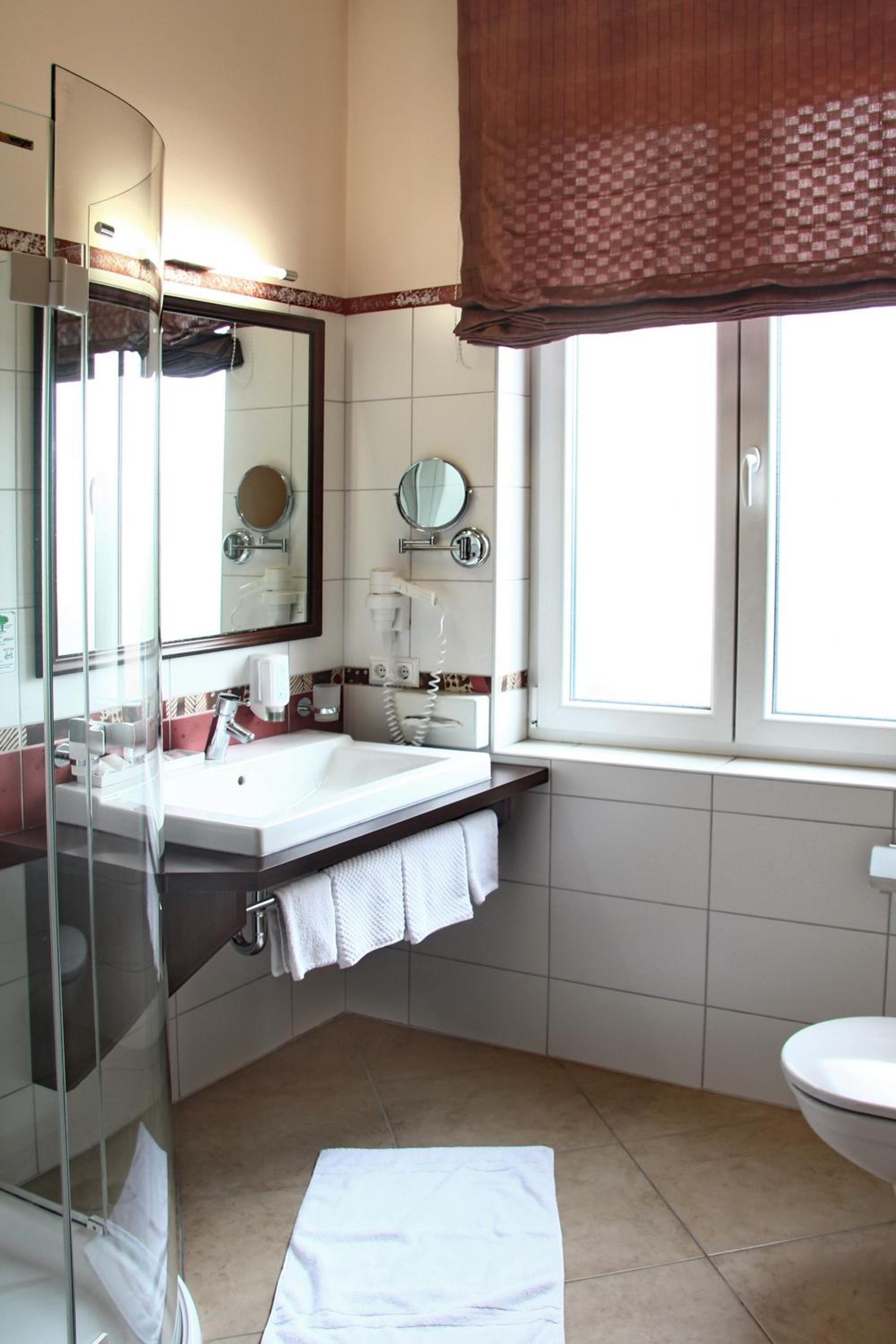 Comfort Double Room - Photo 8