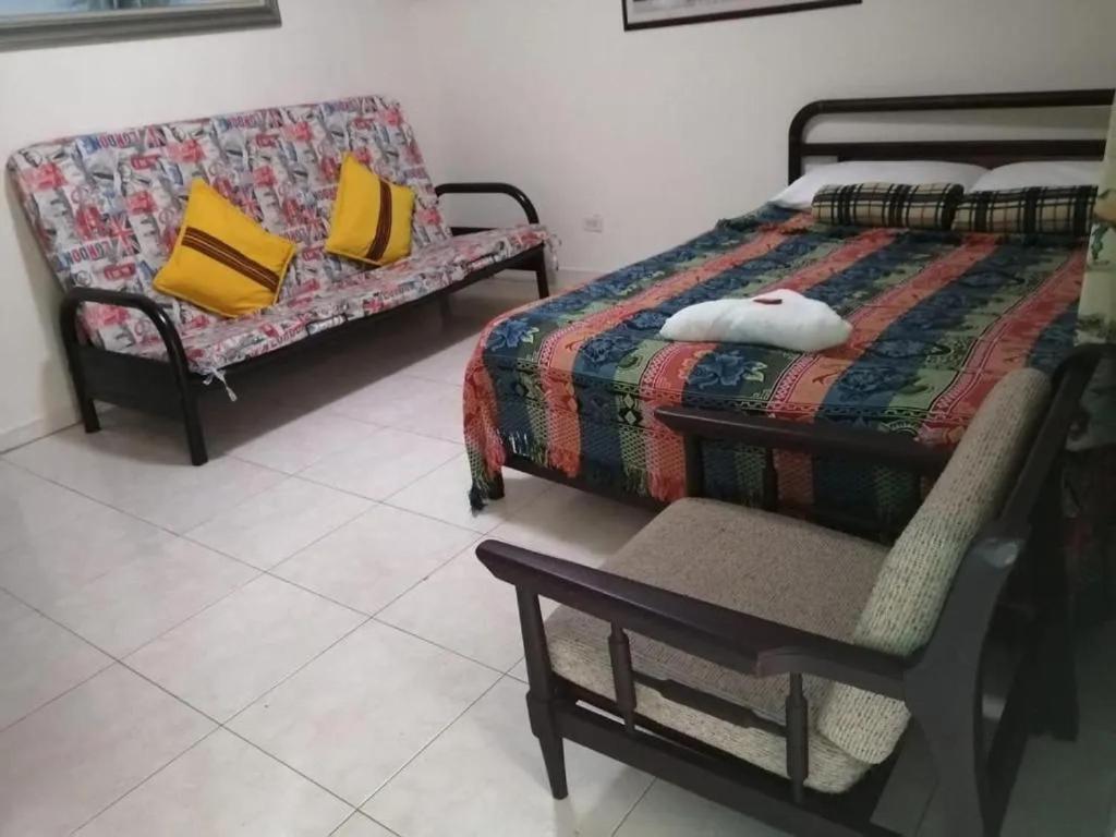 Deluxe Family Room photo 2