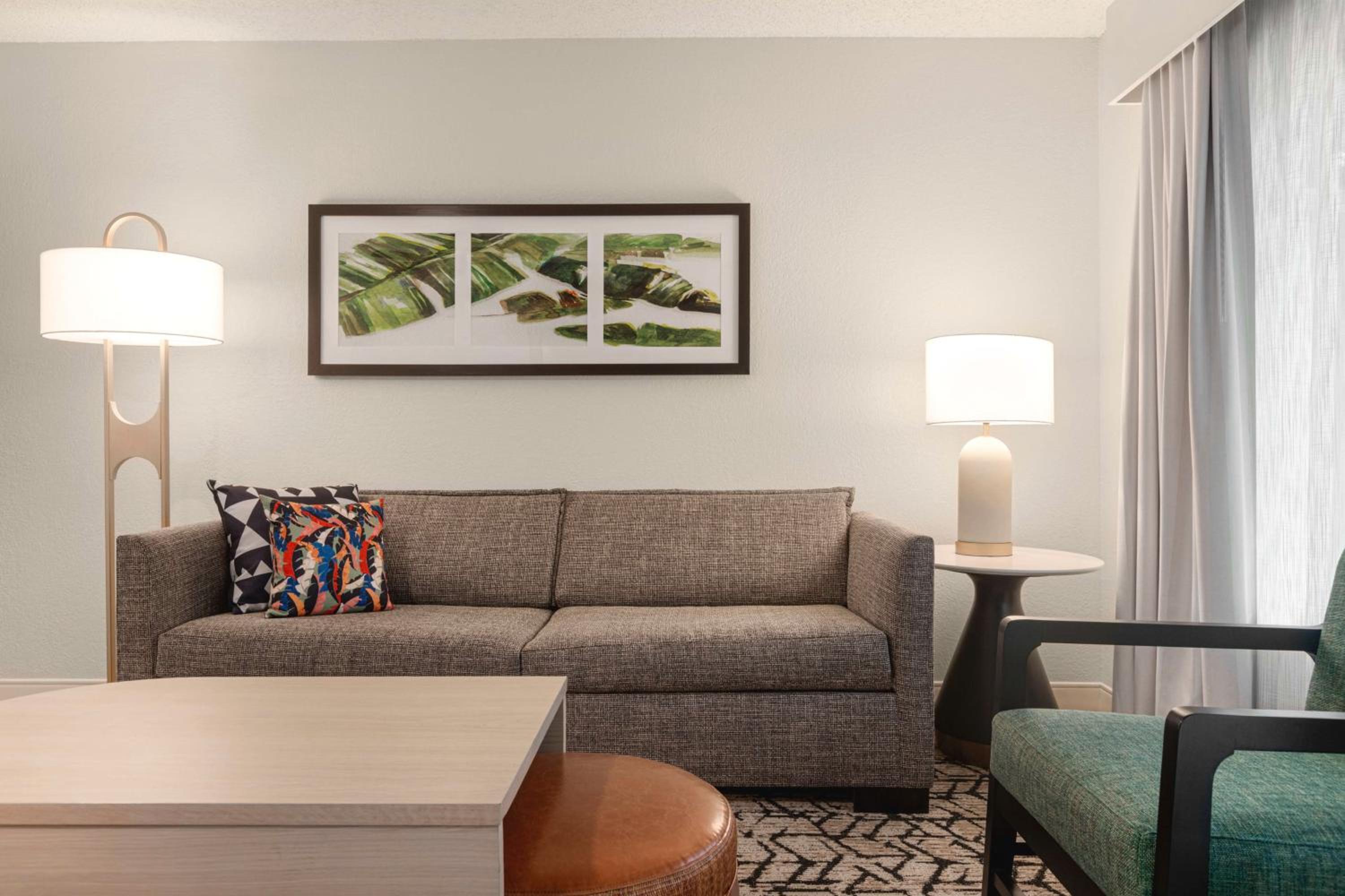 Two-Room Premium King Suite - Photo 7
