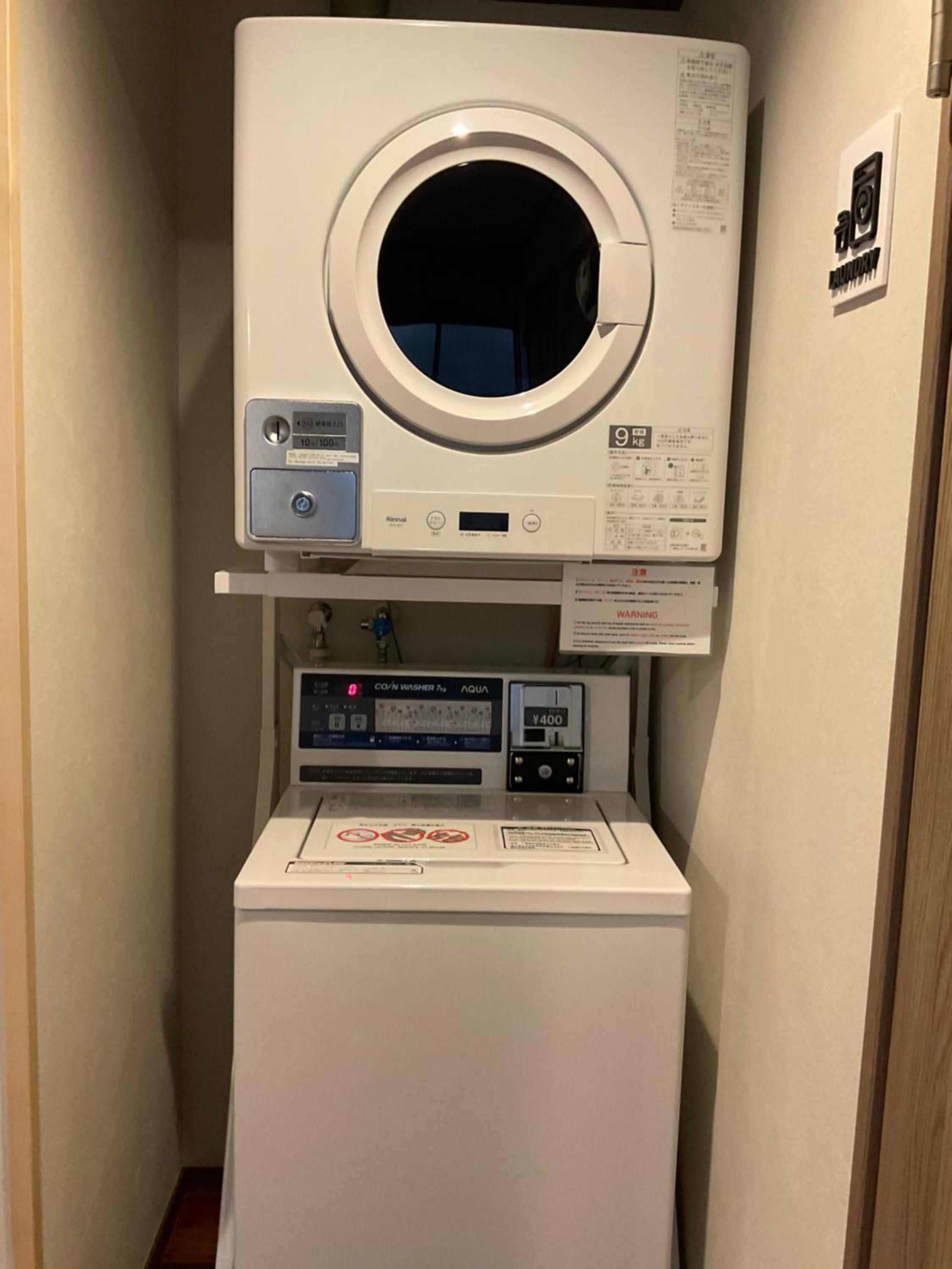 Standard Twin Room with Shared Bathroom photo 1