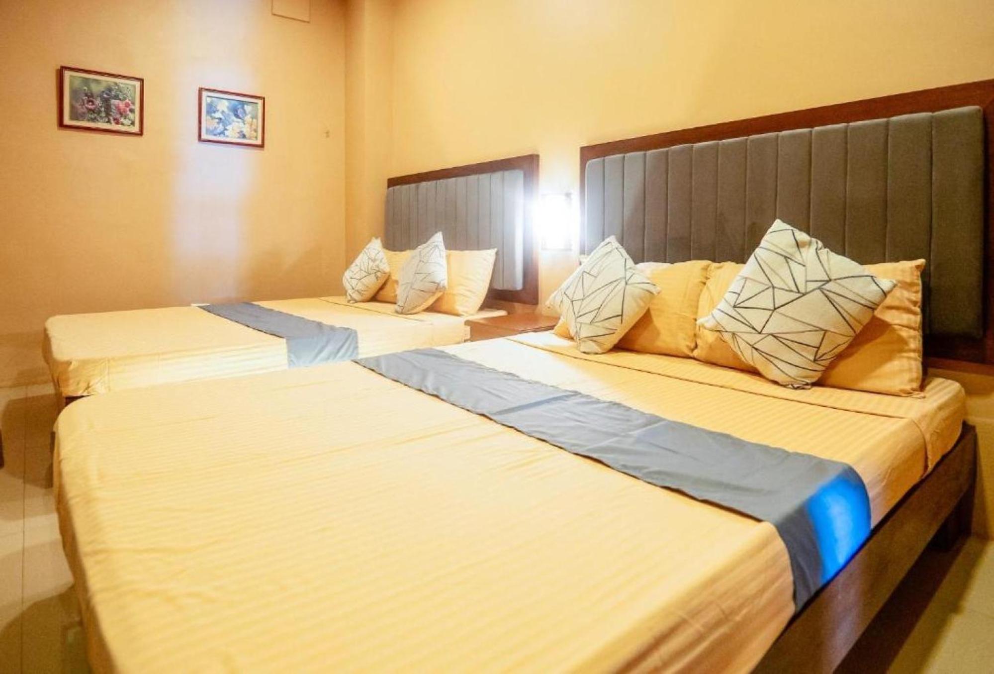 Quadruple Room - Photo 2
