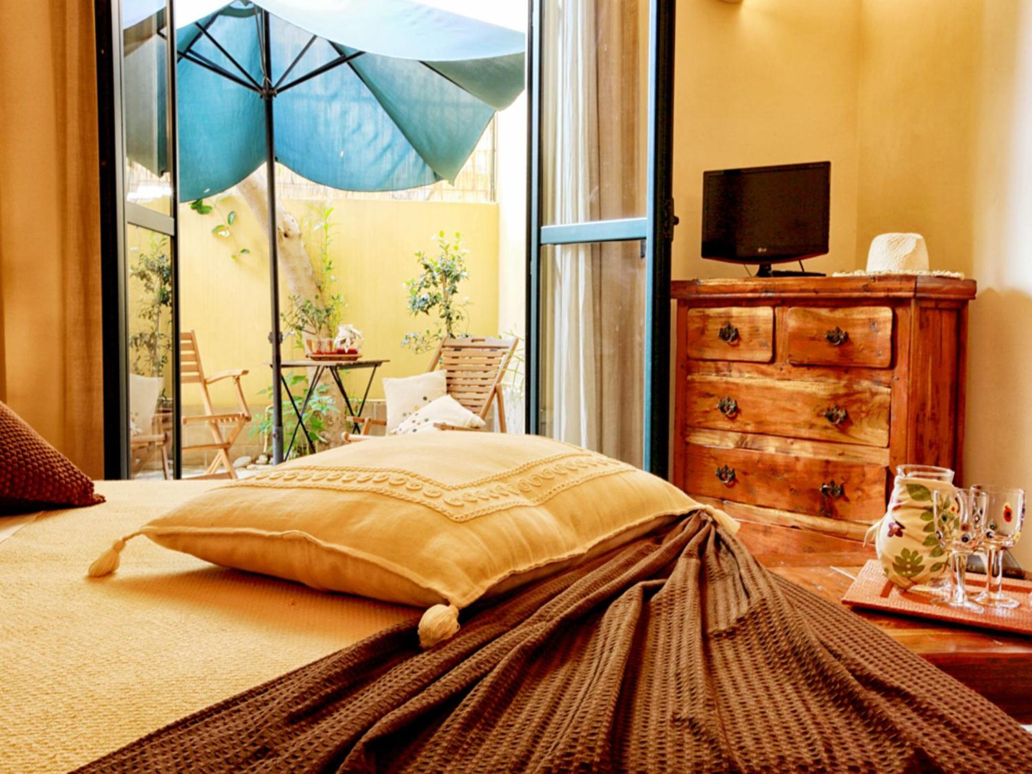 Deluxe Double or Twin Room photo 2