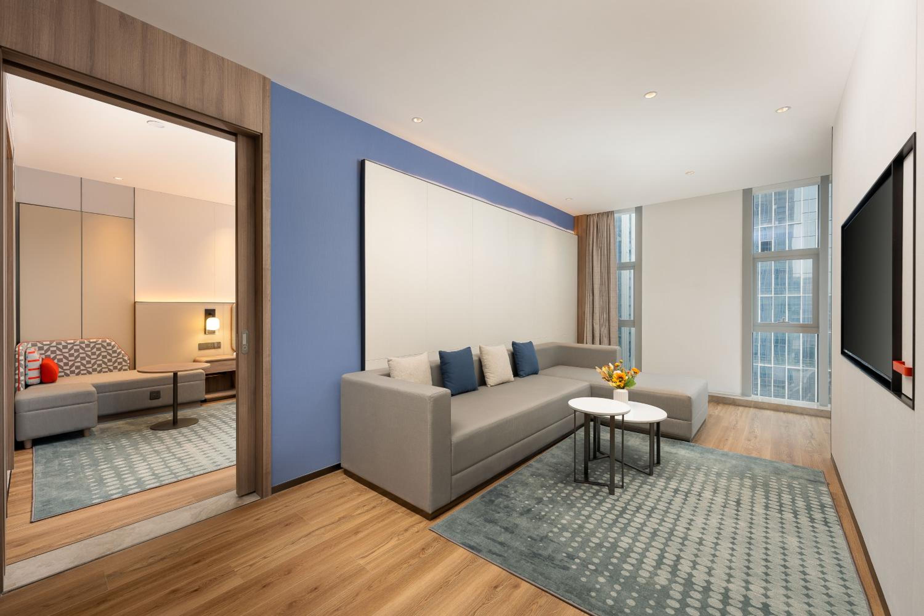 One-Bedroom Suite