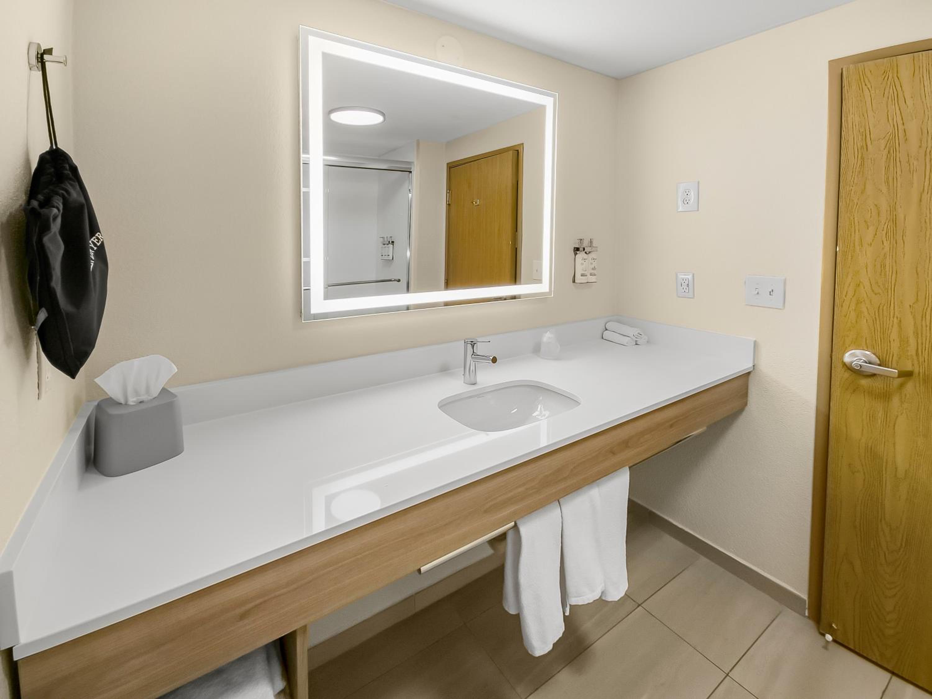 Standard Room - Photo 1