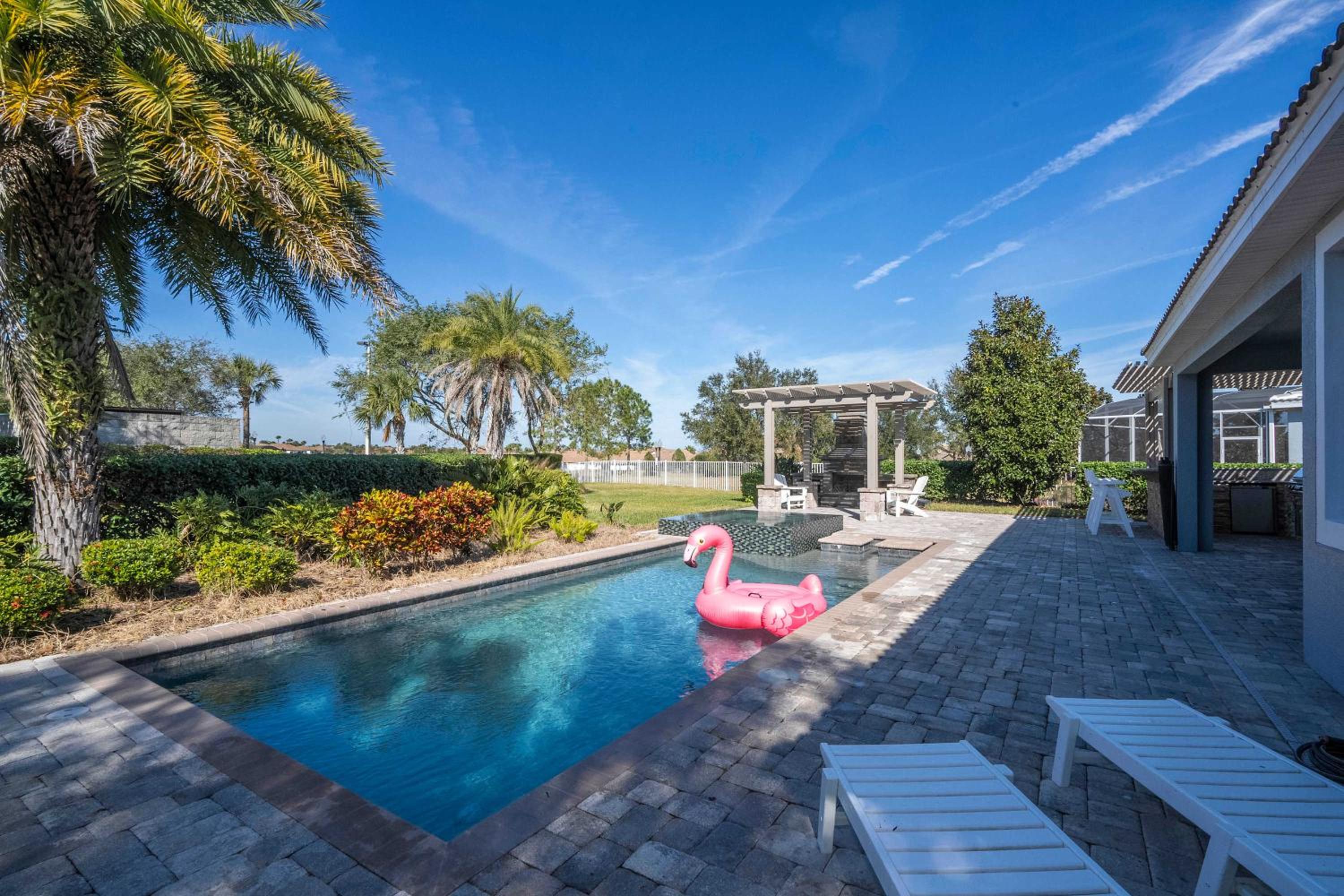 Villa photo 1