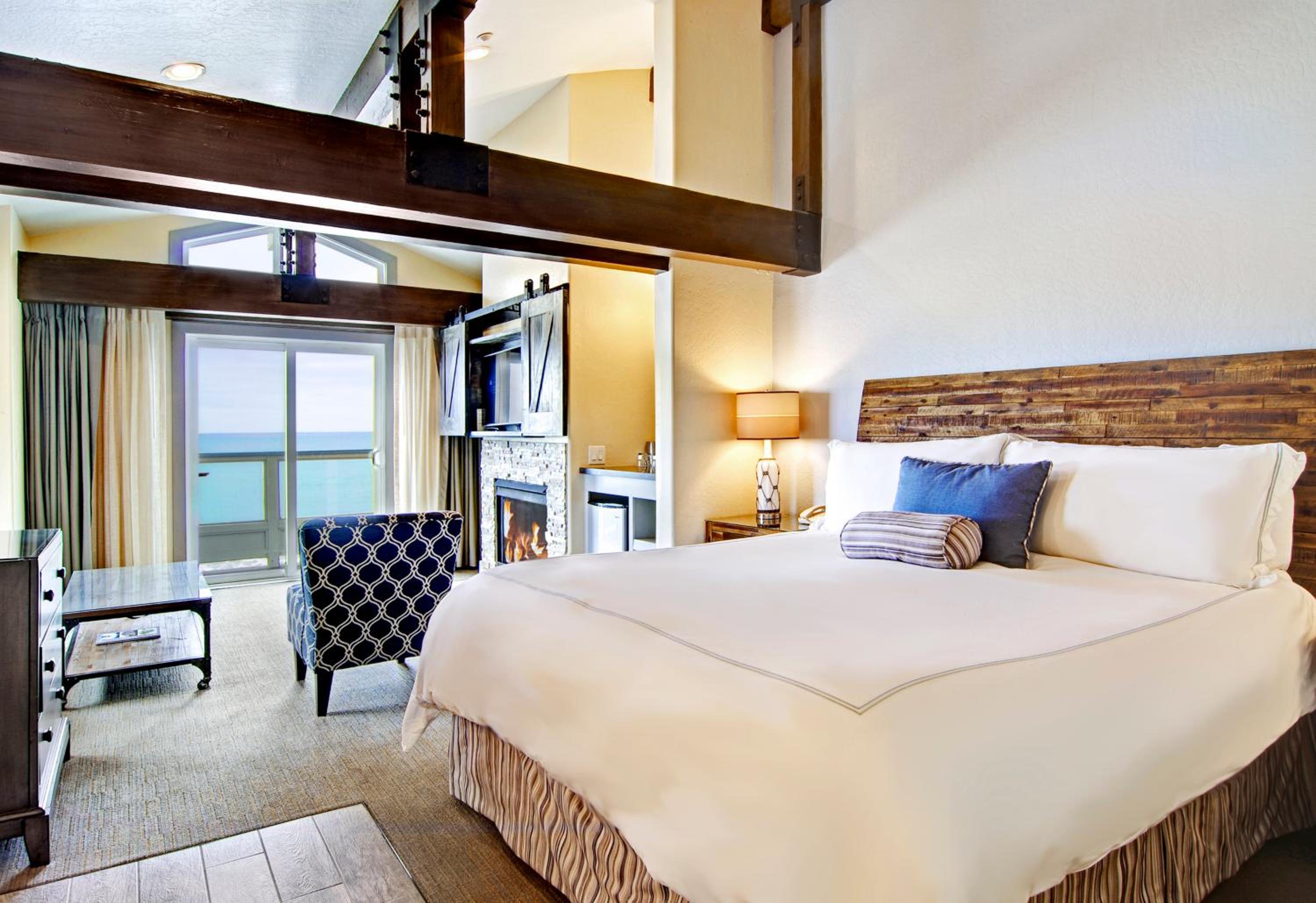 King Room with Spa Bath
