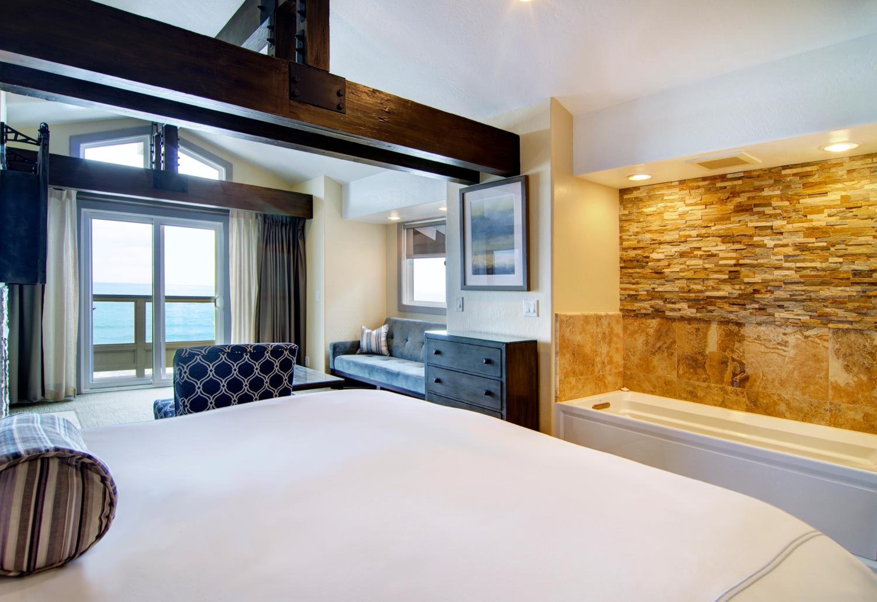 Executive King Suite photo 3