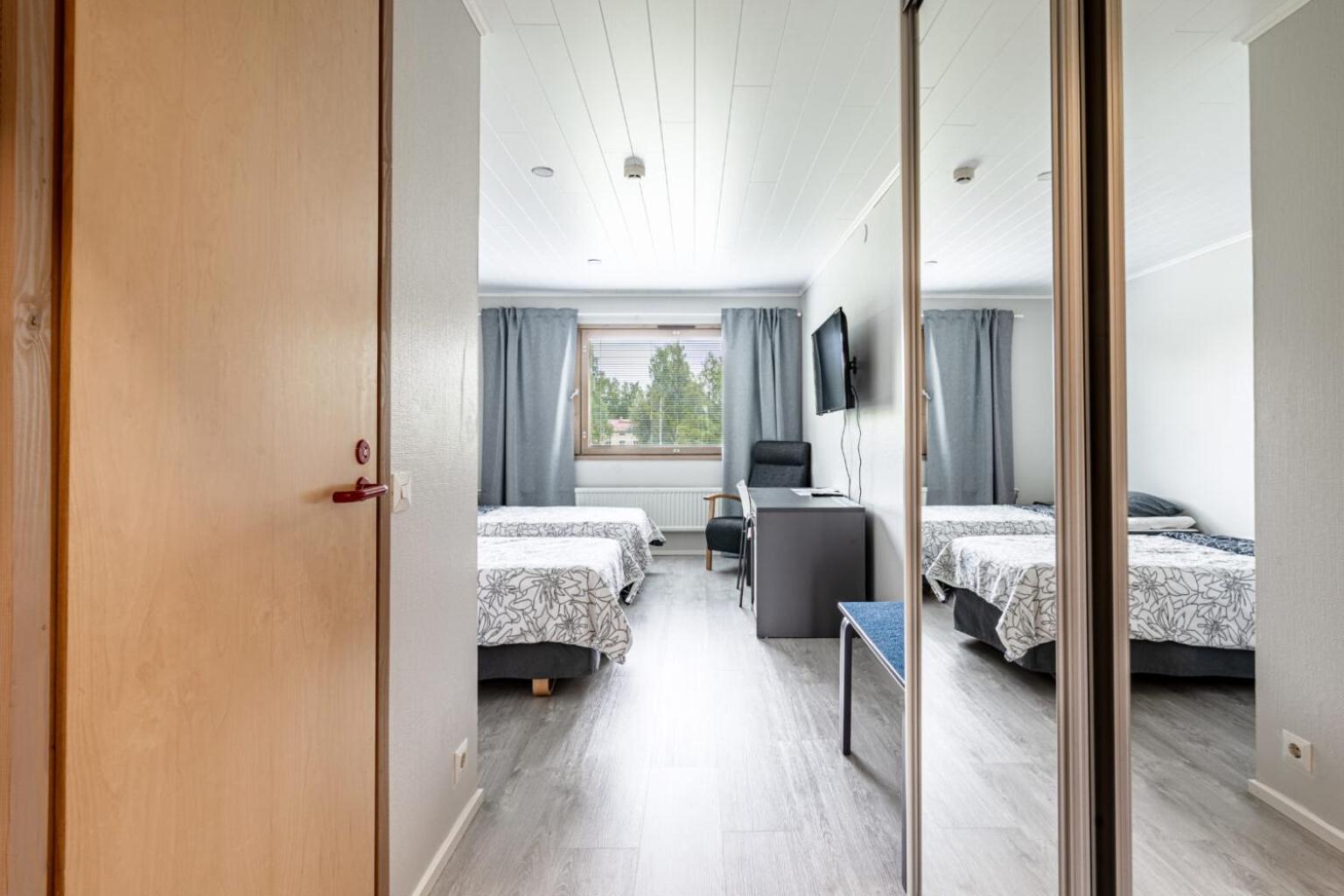 Budget Twin Room photo 2