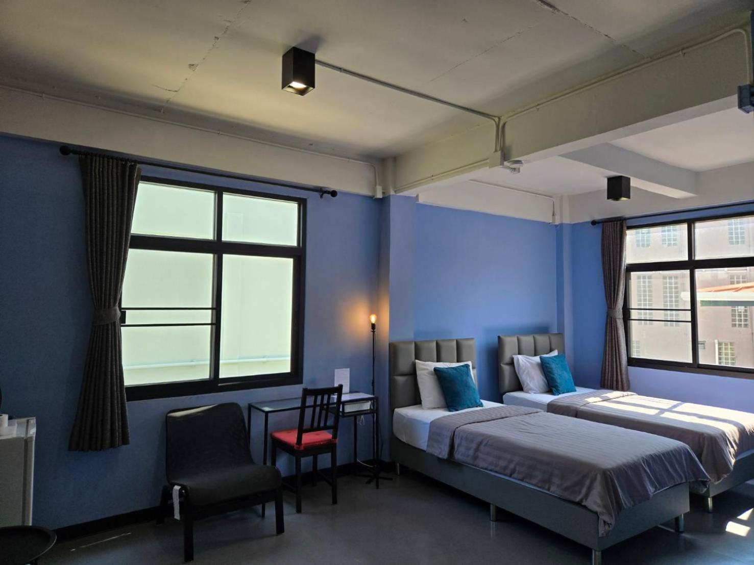 Deluxe Twin Room photo 1