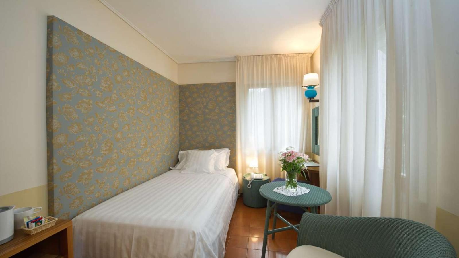 Single Room photo 3