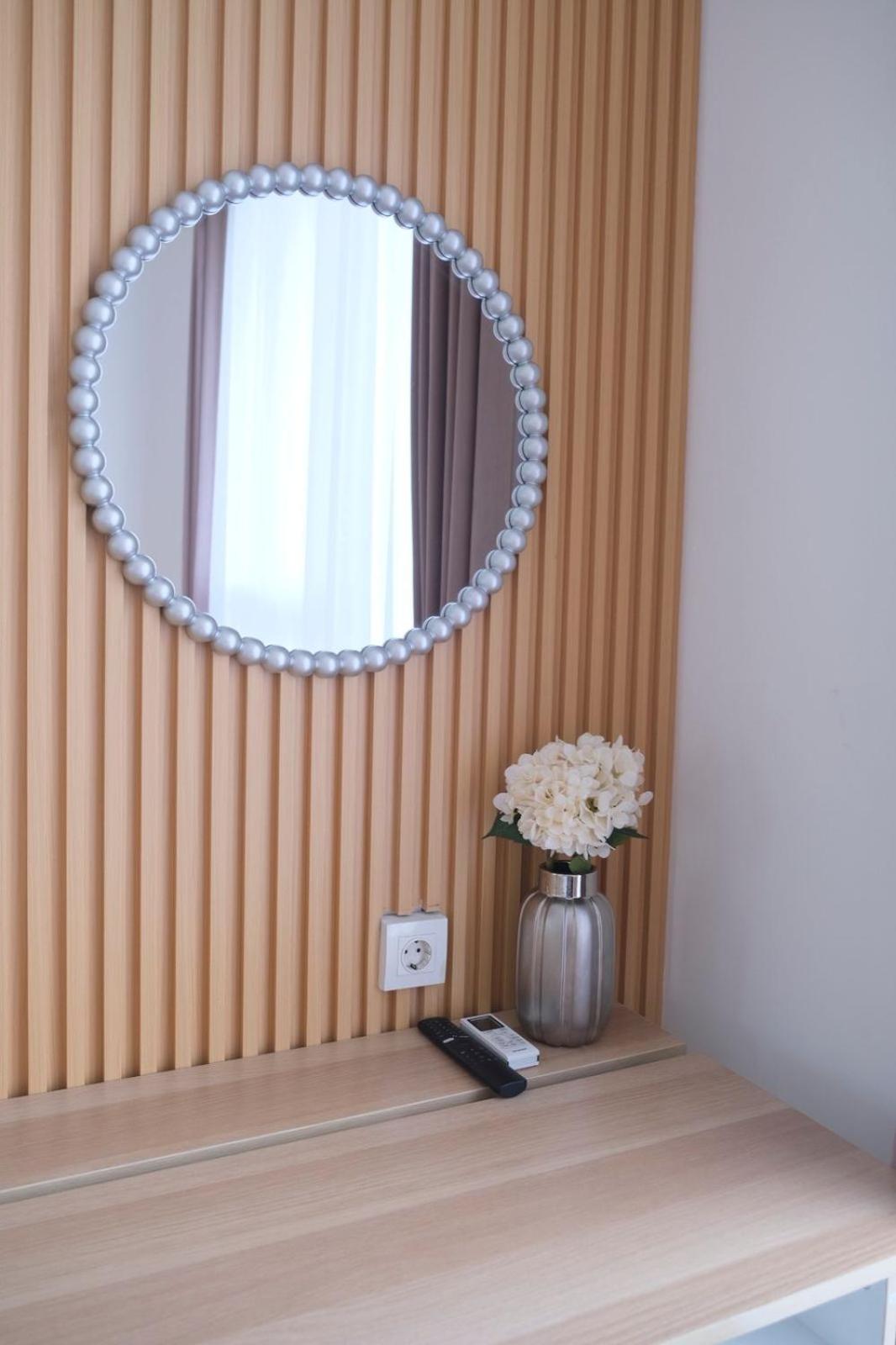 Deluxe Room - Photo 7