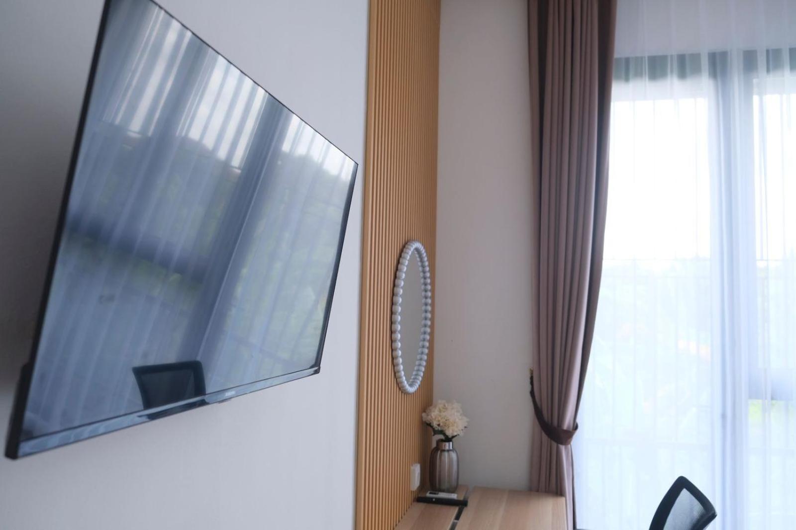 Deluxe Room - Photo 8