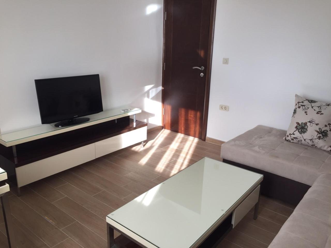 Superior Apartment with Balcony and Sea View