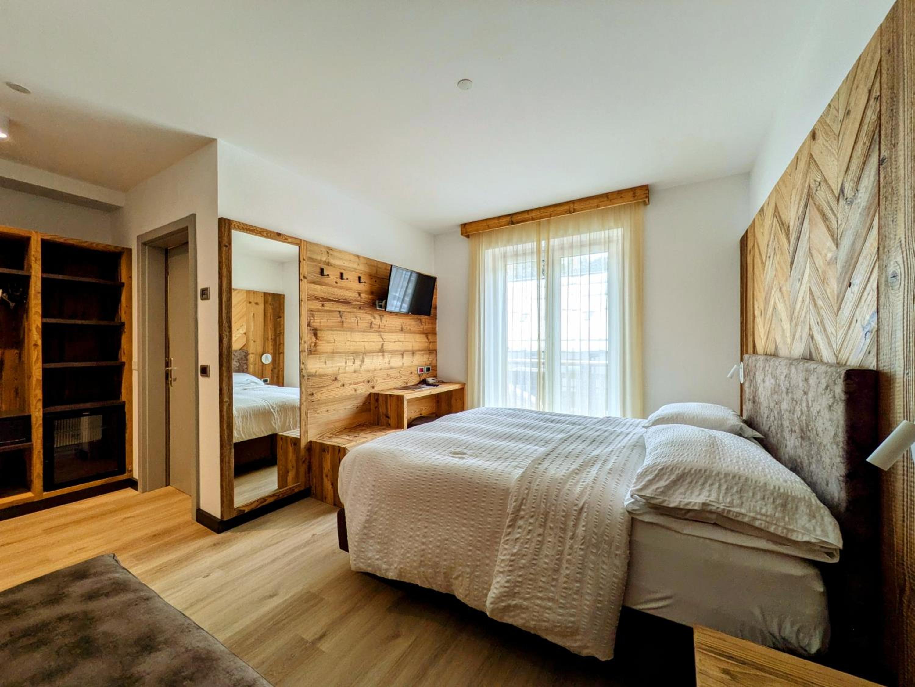 Double or Twin Room with Balcony photo 1