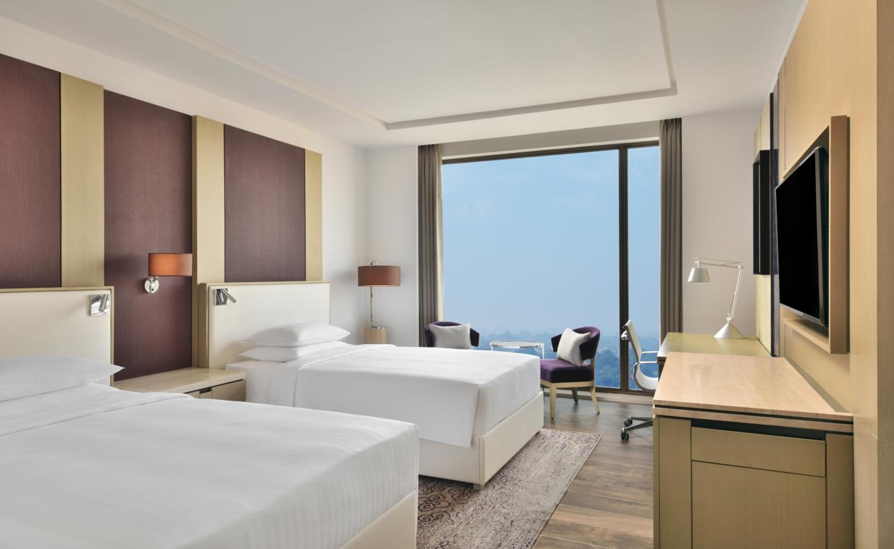 Guest room, 2 Twin, City View photo 1