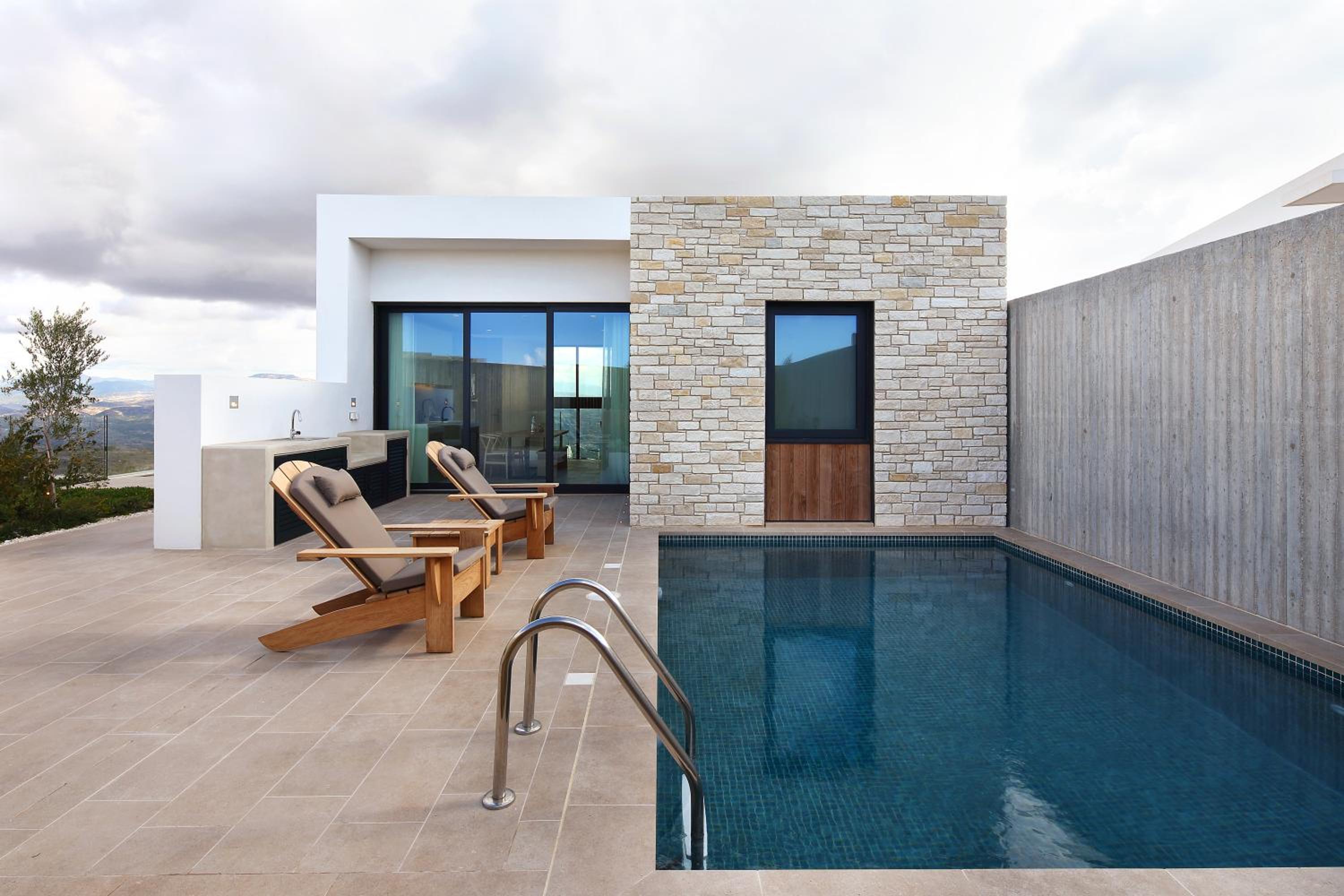 Villa Ridge Green photo 1