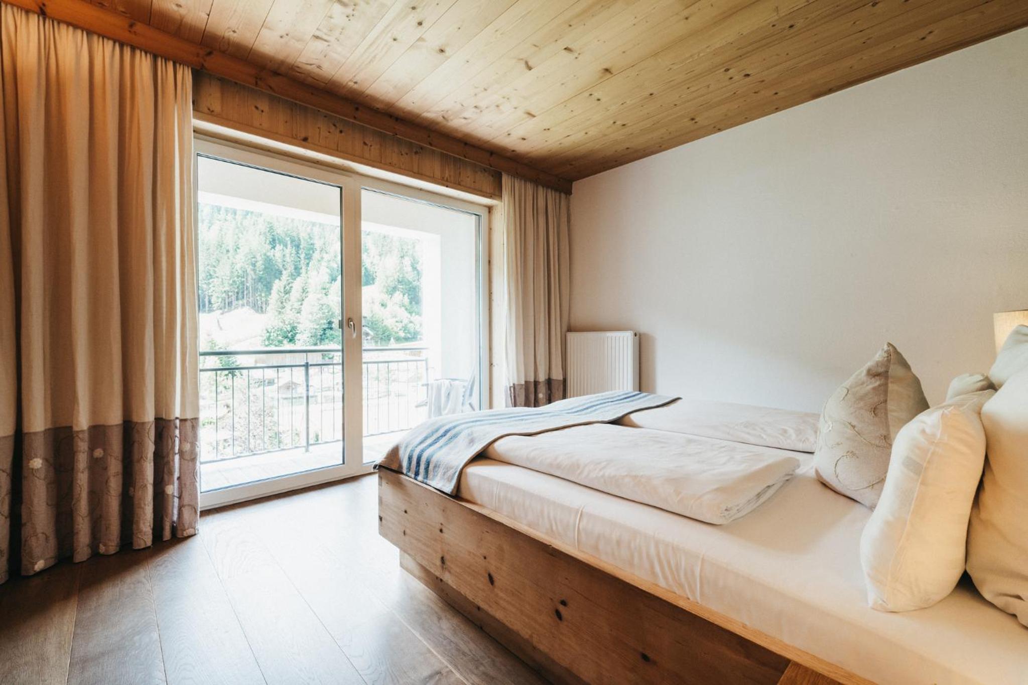 Deluxe Double Room with Garden View - Photo 1