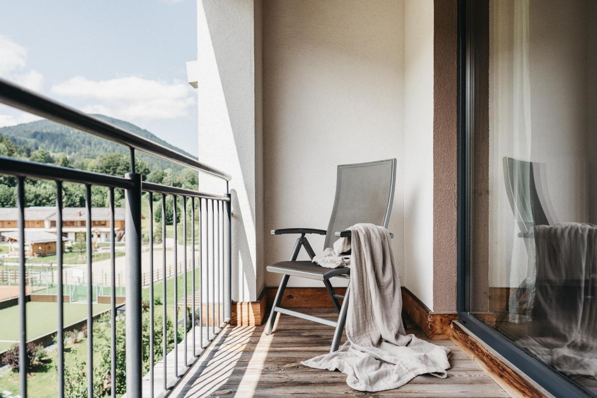 Deluxe Double Room with Garden View - Photo 4