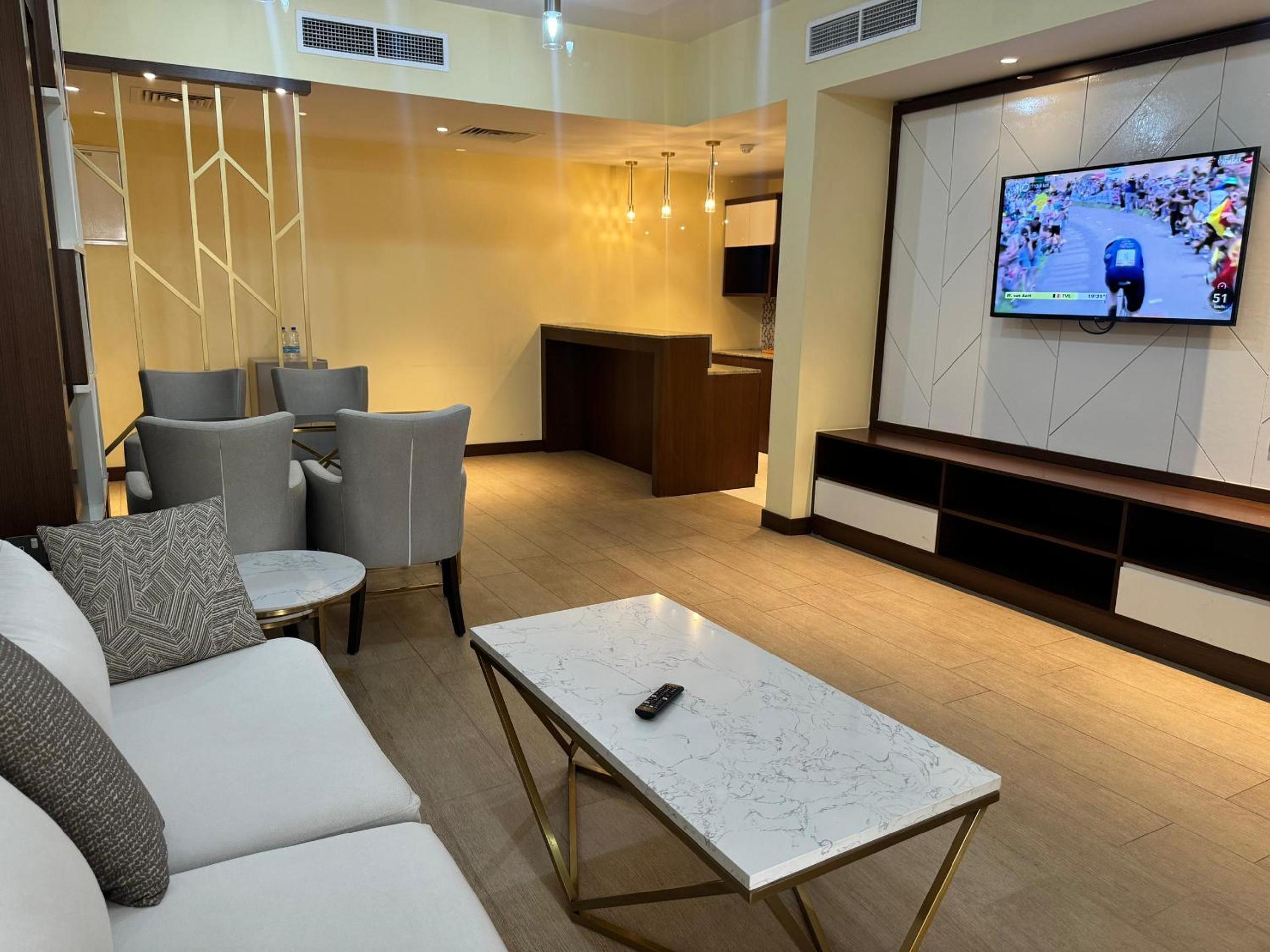 King Suite photo 2