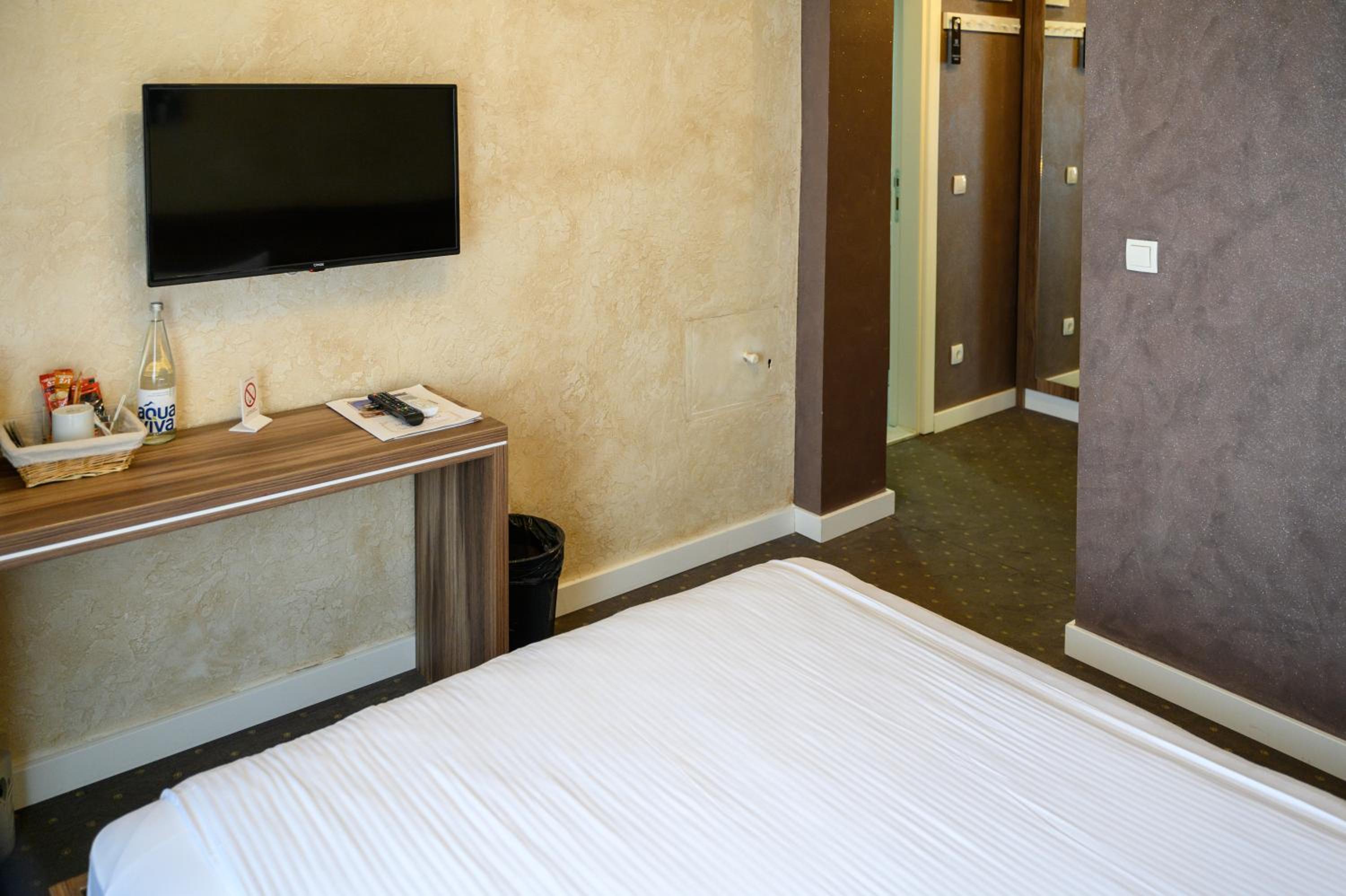 Single Room photo 1